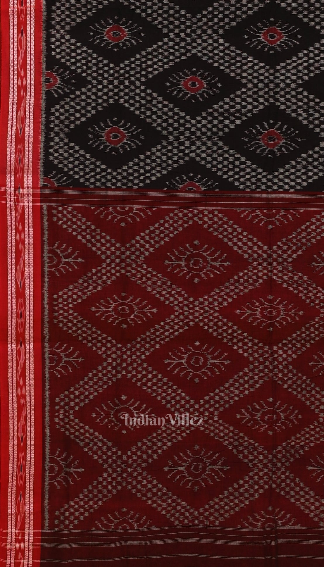 IndianVillèz Black with Red Floral Theme Odisha Sambalpuri Pure Cotton Saree - view 3