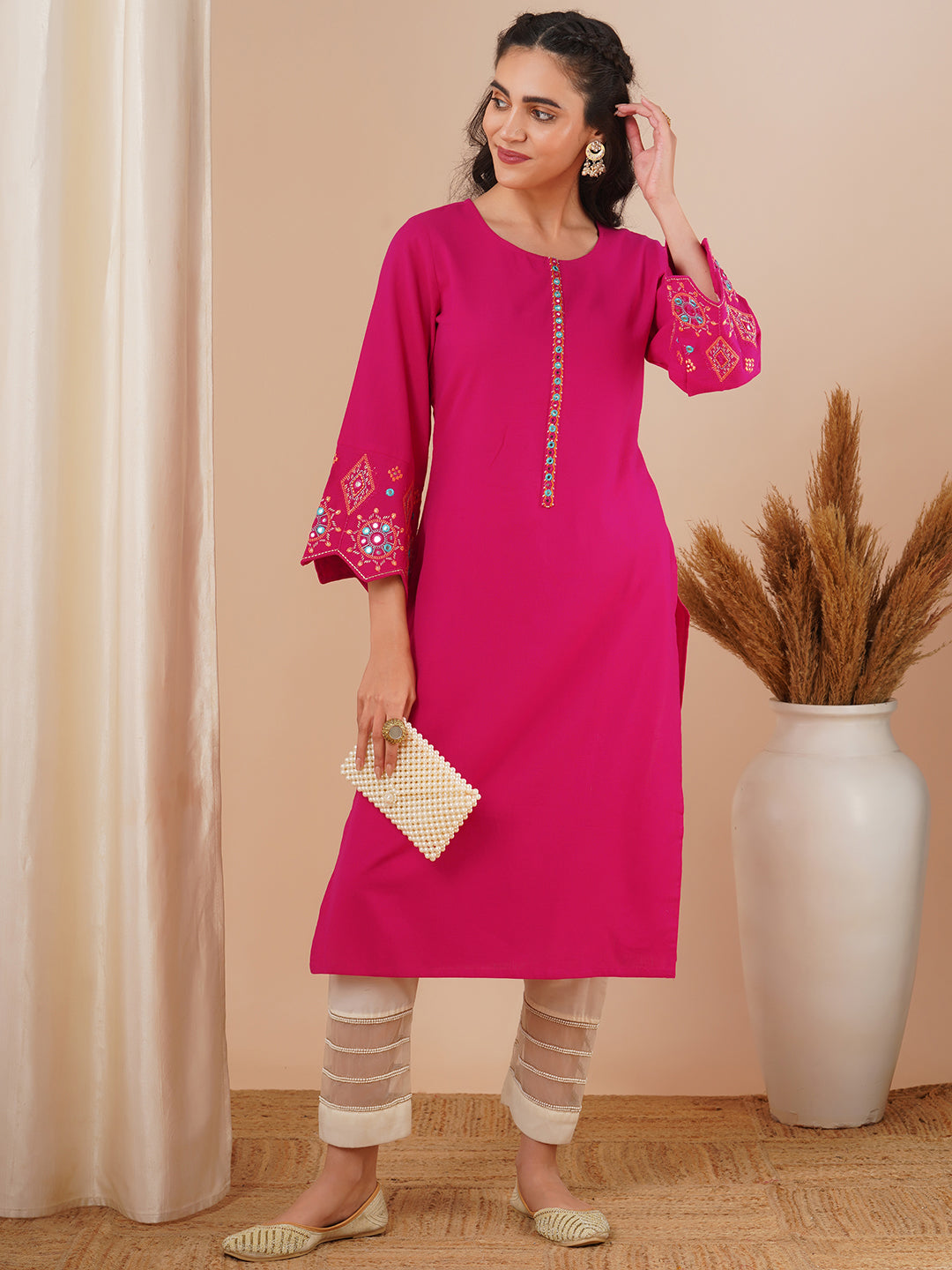 FASHOR Solid Ethnic Embroidered Straight Fit Kurta - Pink