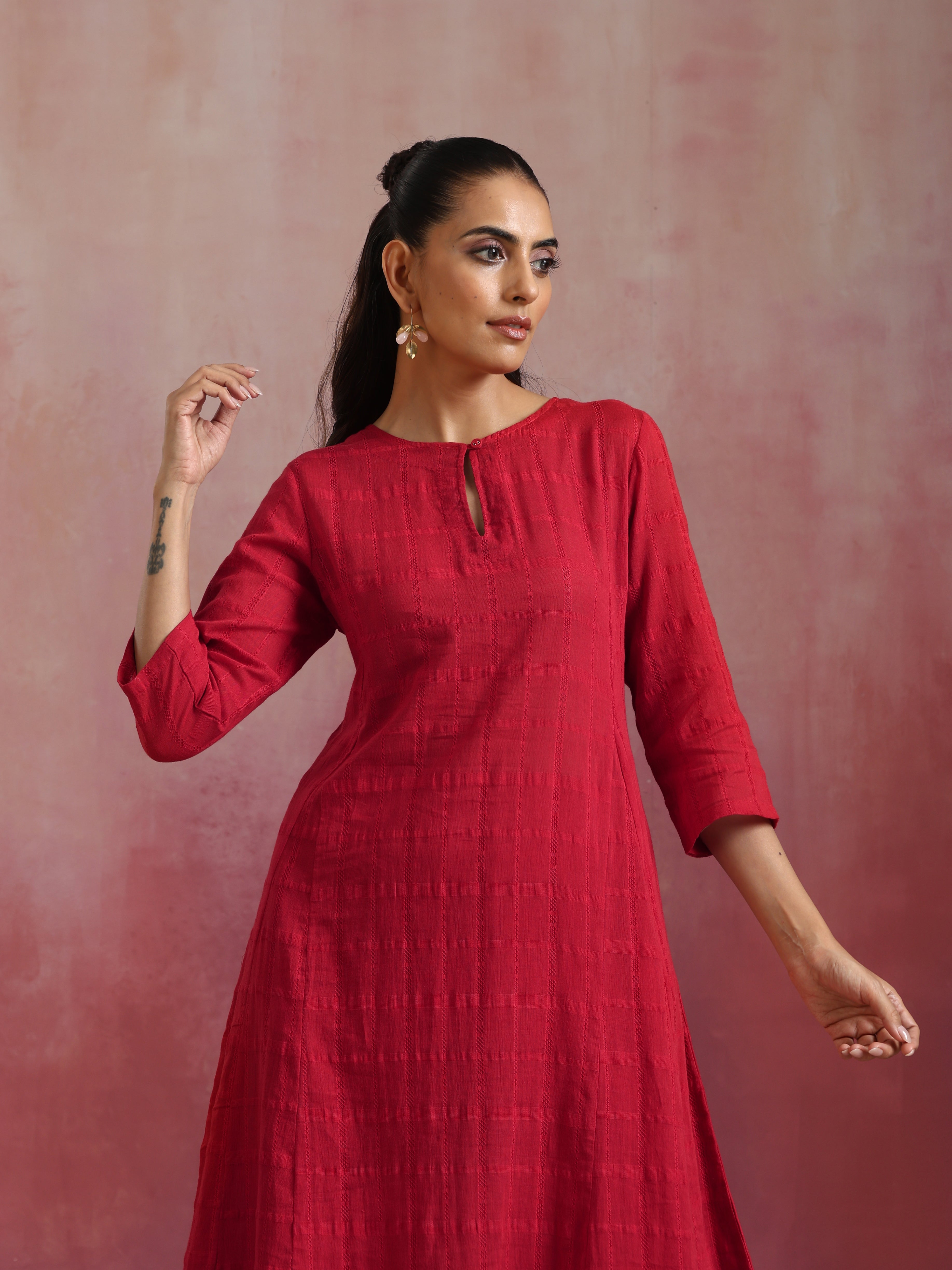 trueBrowns Red Cotton Dobby Flared Kurta Set - view 3