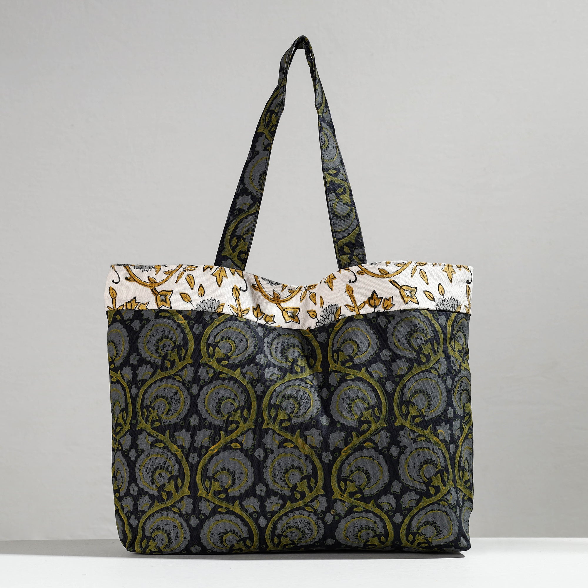 SASHA Black - Hand Block Printed Laminated Jute Shoulder Bag