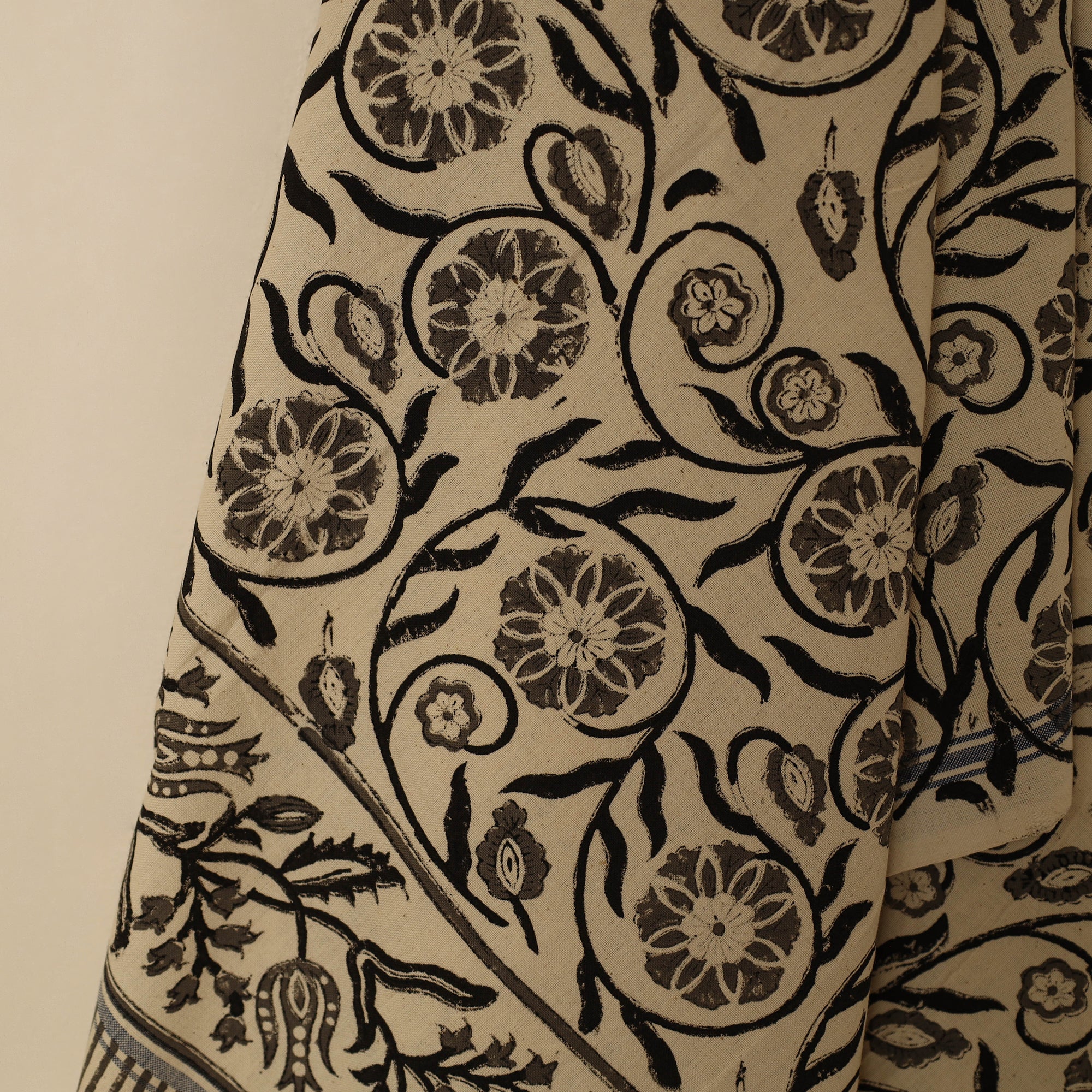 ARTISAN HAND BLOCK PRINTS Black - Block Printed Handloom Cotton Sanganeri Towel 59 - view 3