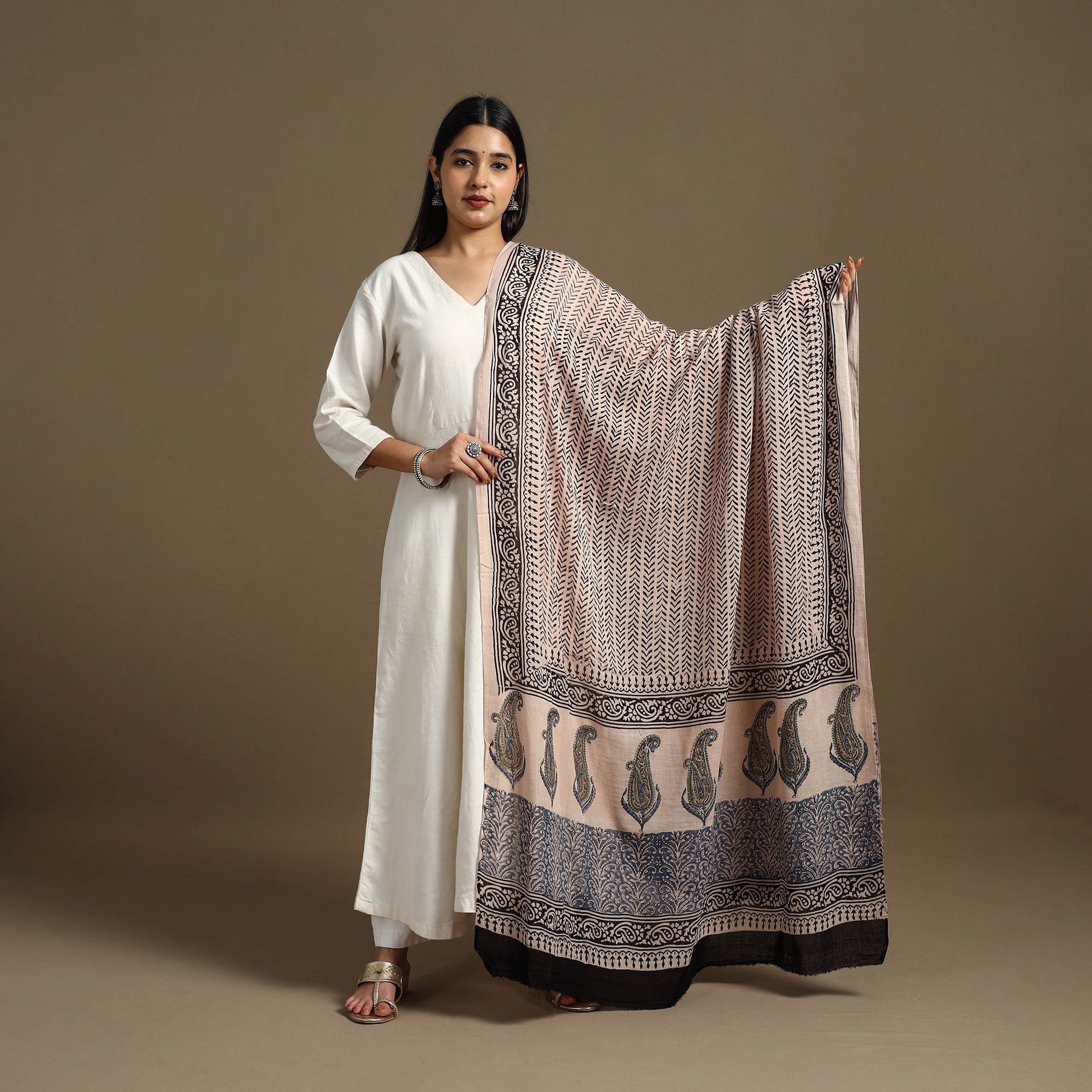 ARTISAN HAND BLOCK PRINTS Beige - Block Print Mul Cotton Bagru Dupatta 07 - view 2
