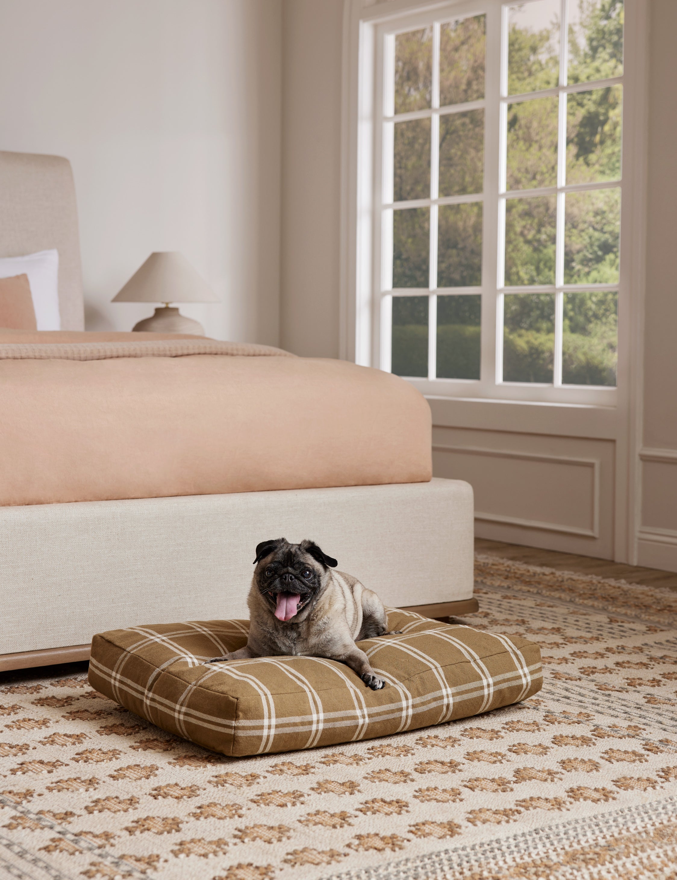 Lulu and Georgia Rollo Dog Bed – Khaki - view 2