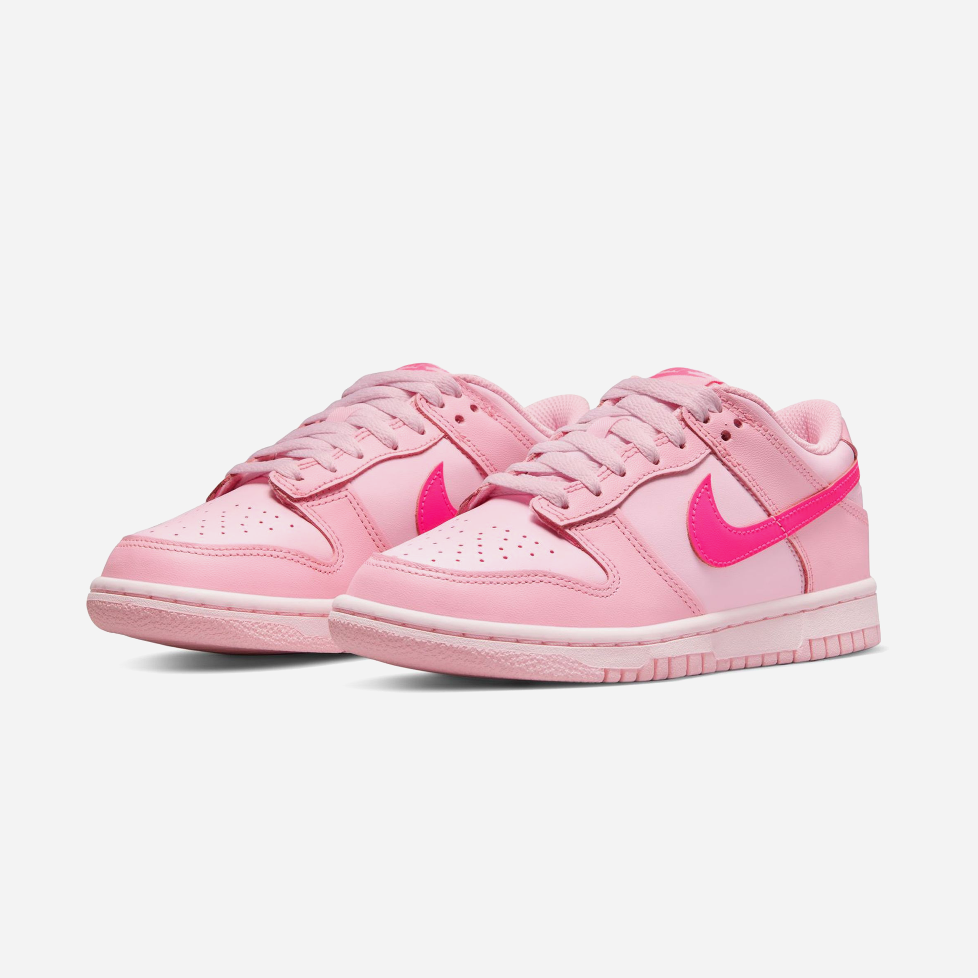 Nike Dunk Low Triple Pink - view 2