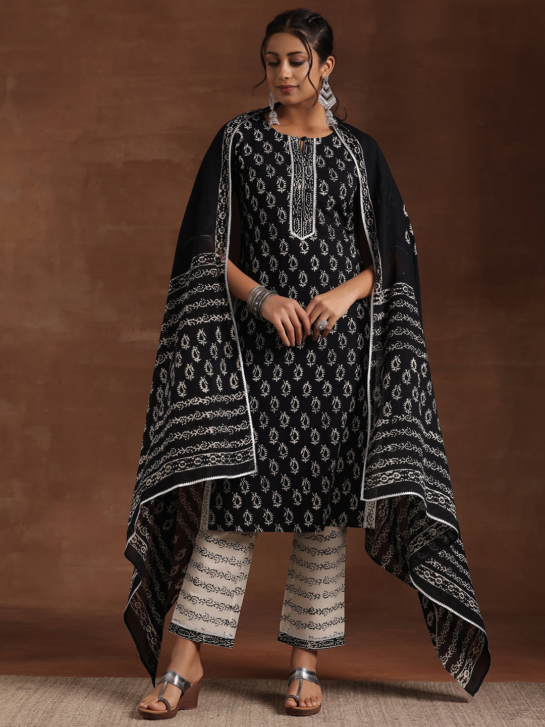 Libas Black Printed Cotton Straight Suit With Dupatta