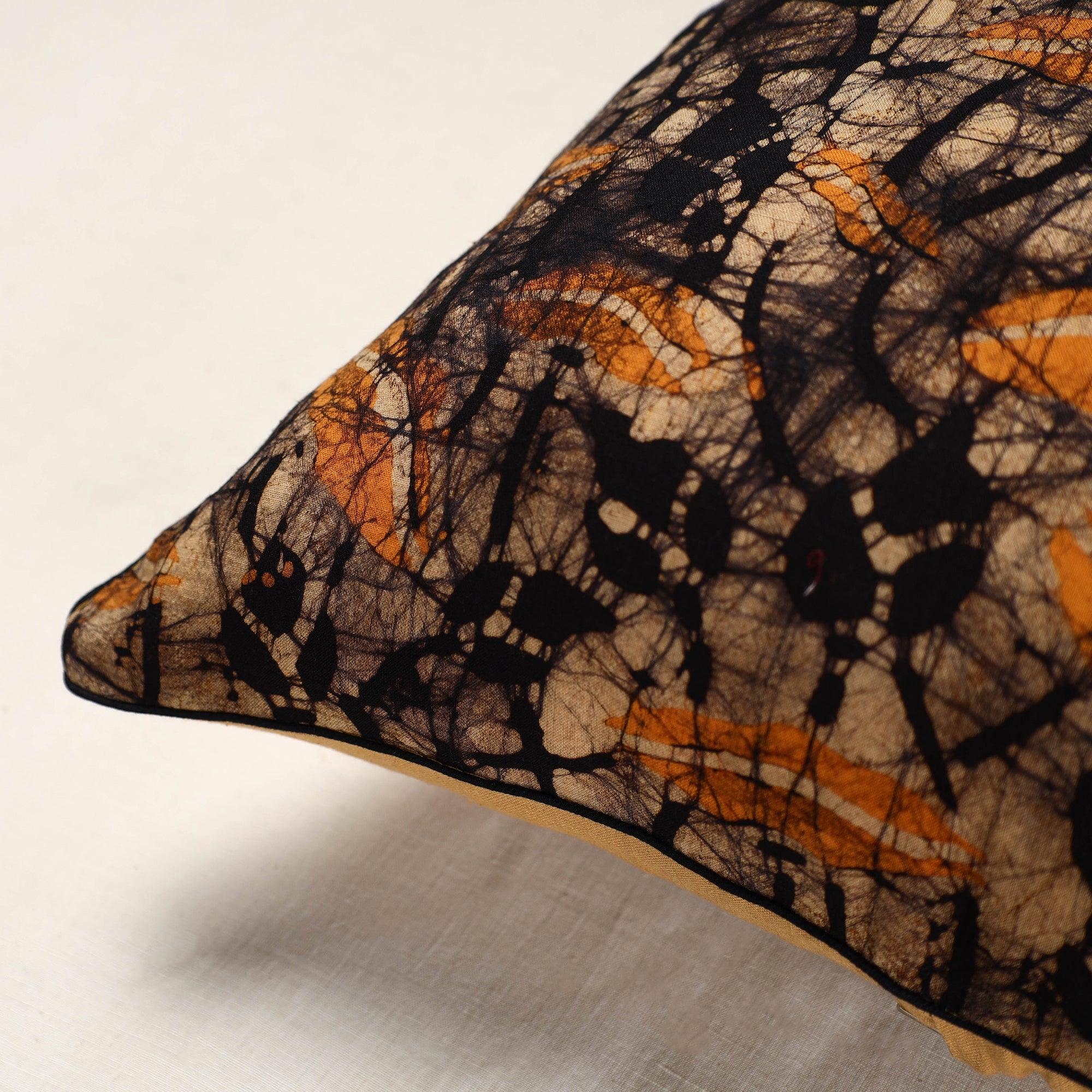 NOORI BAZAR Brown - Hand Batik Printed Cotton Cushion Cover (16 x 16 in) - view 2