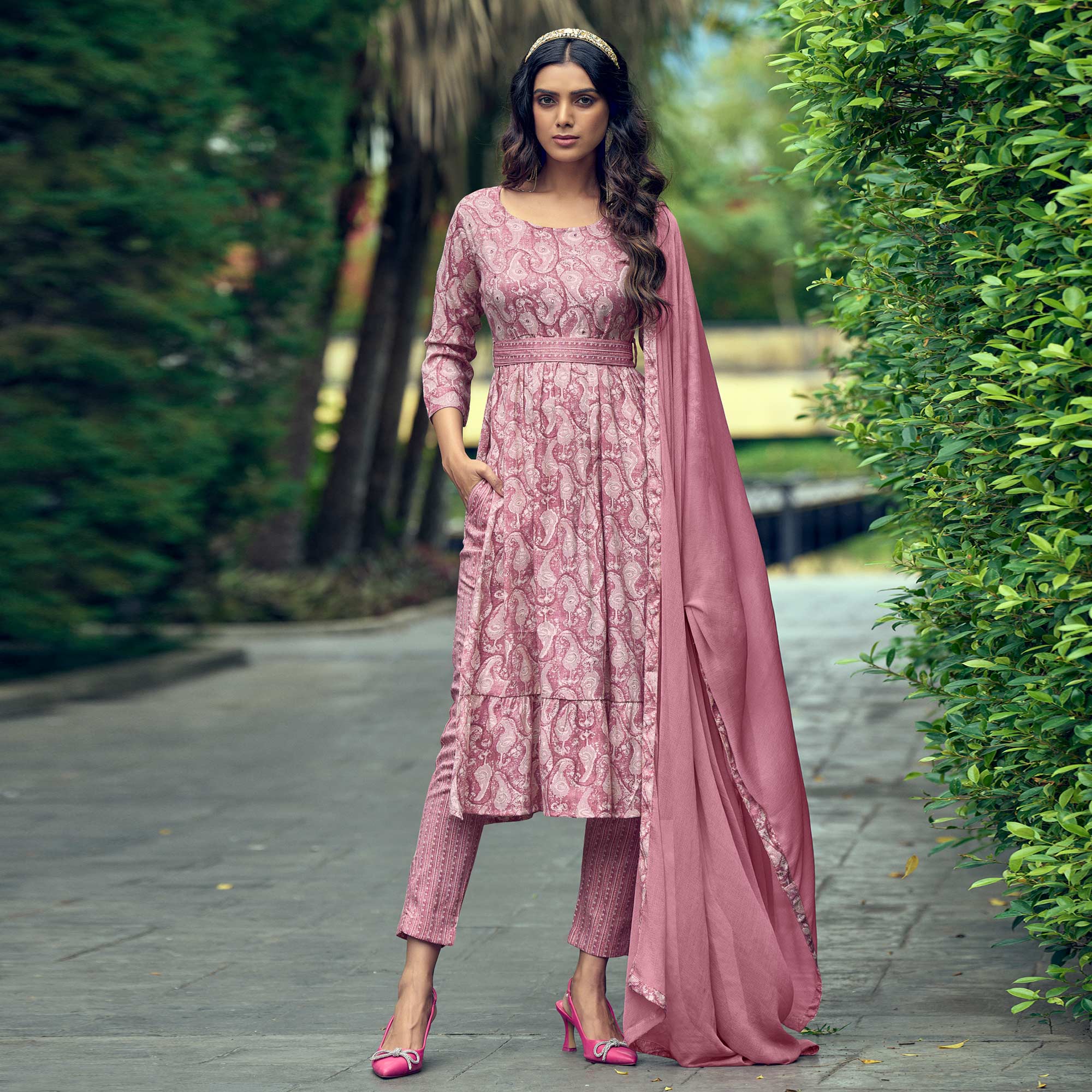Peachmode Seller Dusty Pink Printed With Mirror Work Rayon Naira Cut Suit