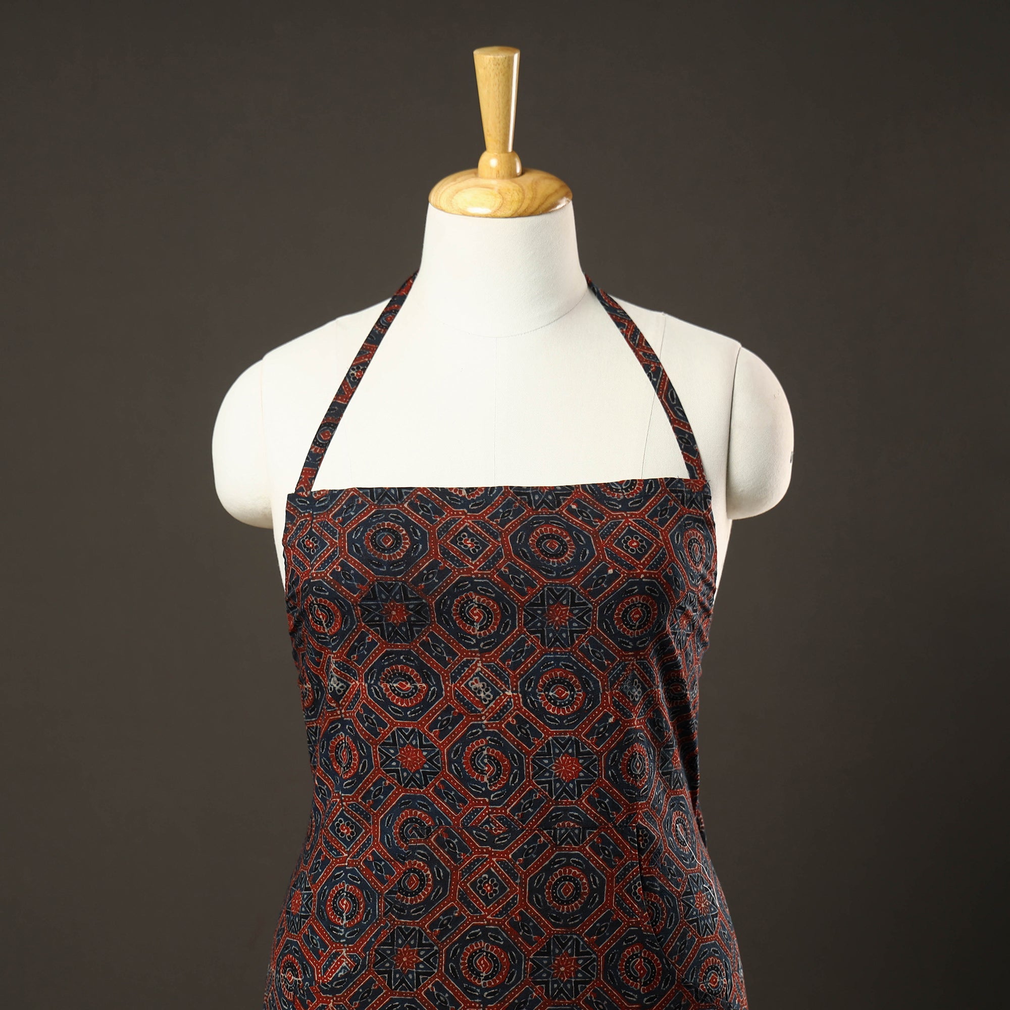ITOKRI CRAFTS INITIATIVE Ajrakh Block Printed Cotton Apron with Pocket 47 - view 2