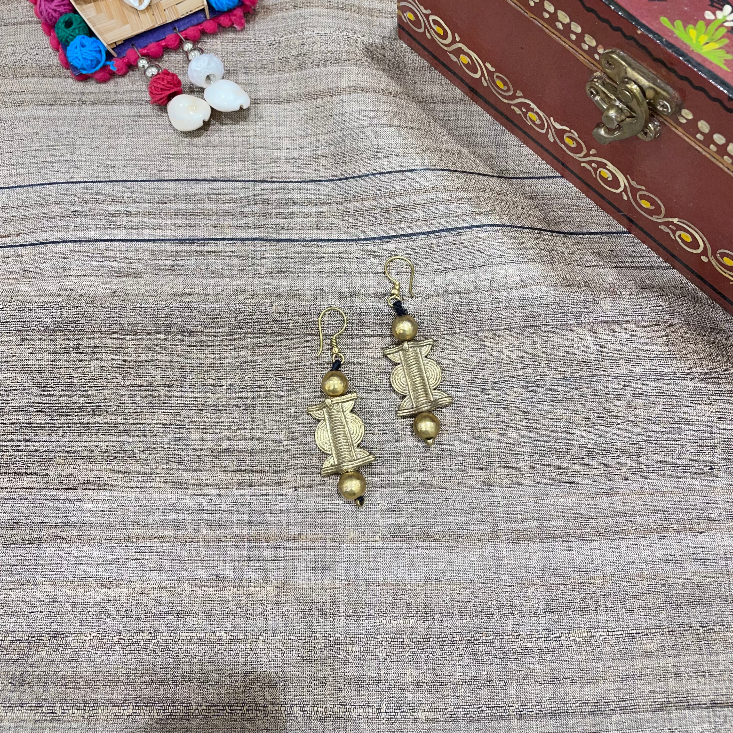 IndianVillèz Ball Design Handcrafted Dokra Tribal Earring - view 2