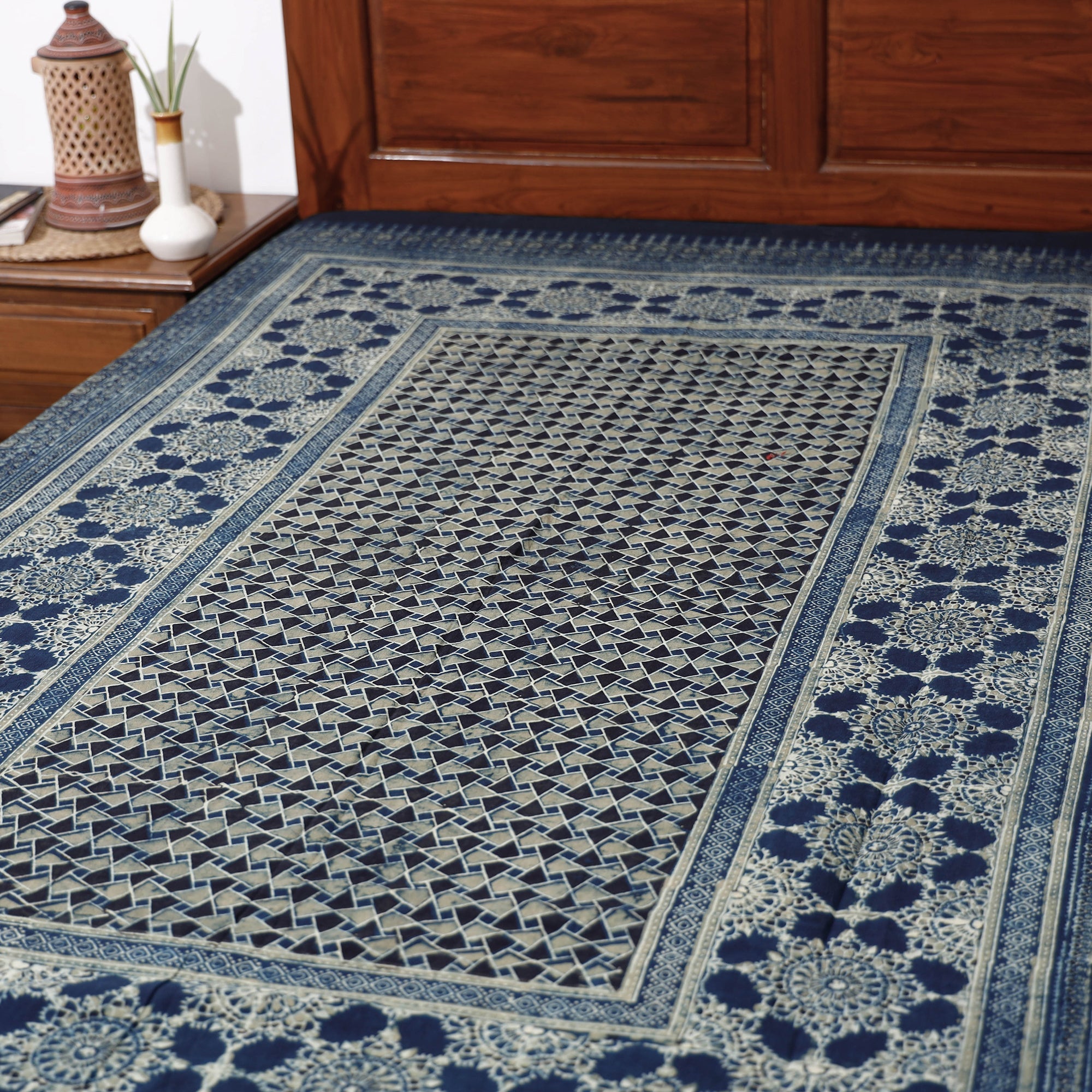 KACHCHH JI CHHAAP Blue - Ajrakh Block Printed Cotton Single Bed Cover (90 x 60 in) - view 2