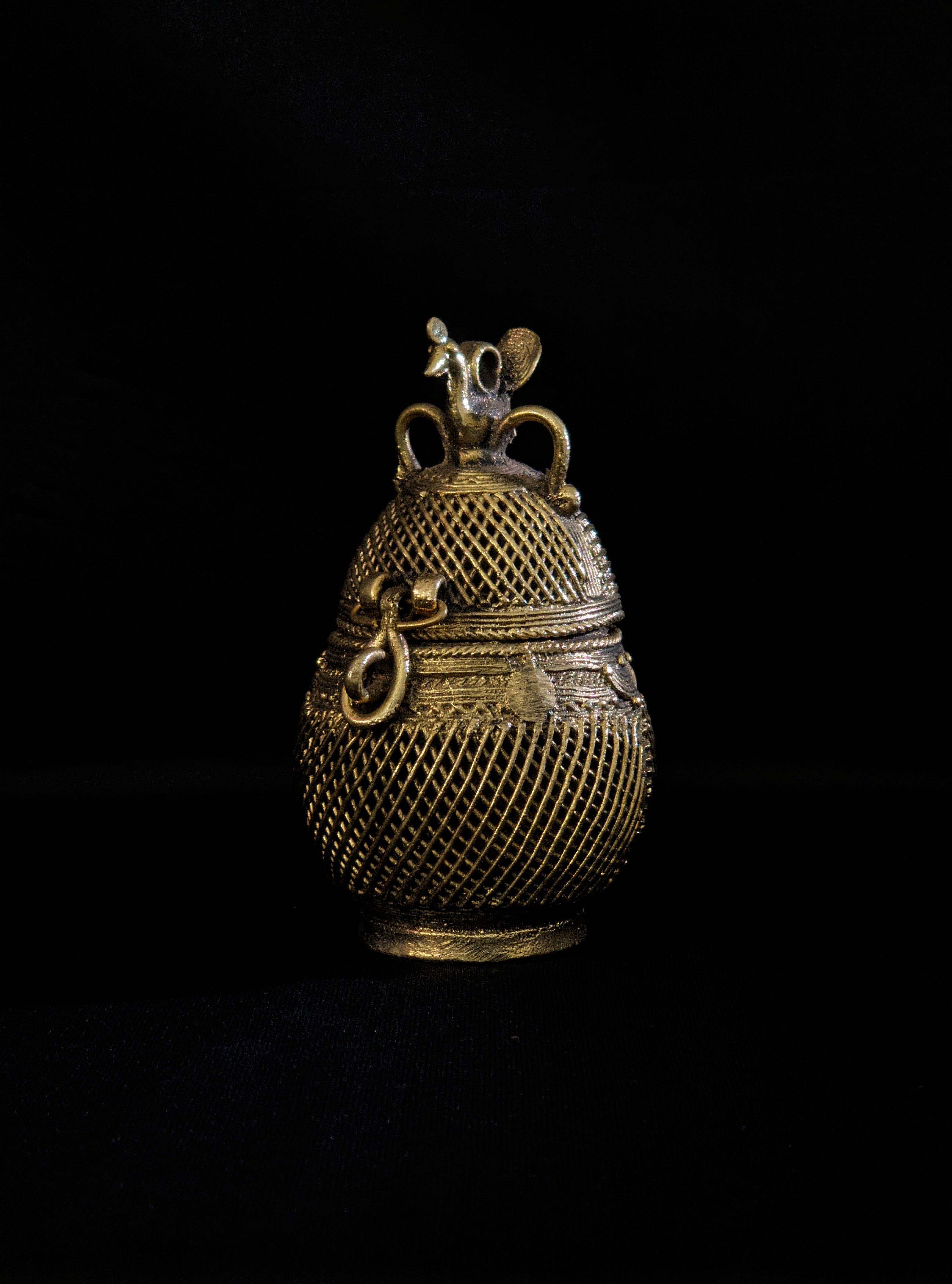 IndianVillèz Handmade Dhokra Coconut Box (Small)