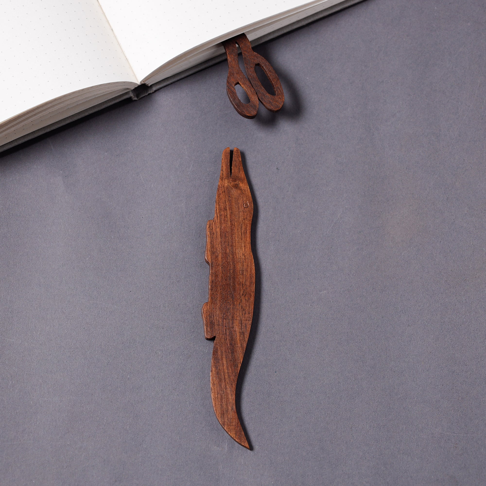 ITOKRI CRAFTS INITIATIVE Bijnor Hand Carved Sheesham Wood Bookmark