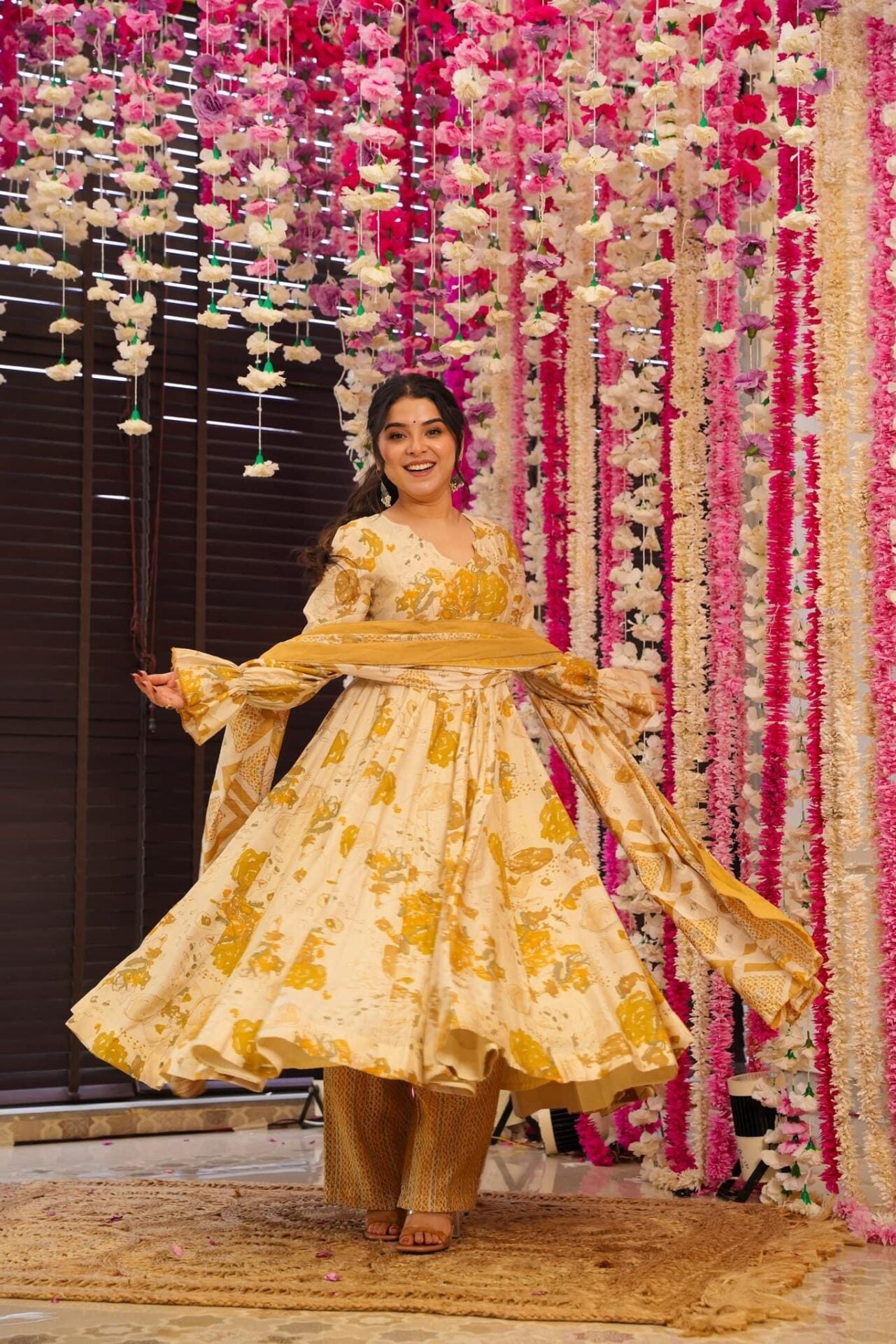 Idaho-o Leah yellow muslin suit set