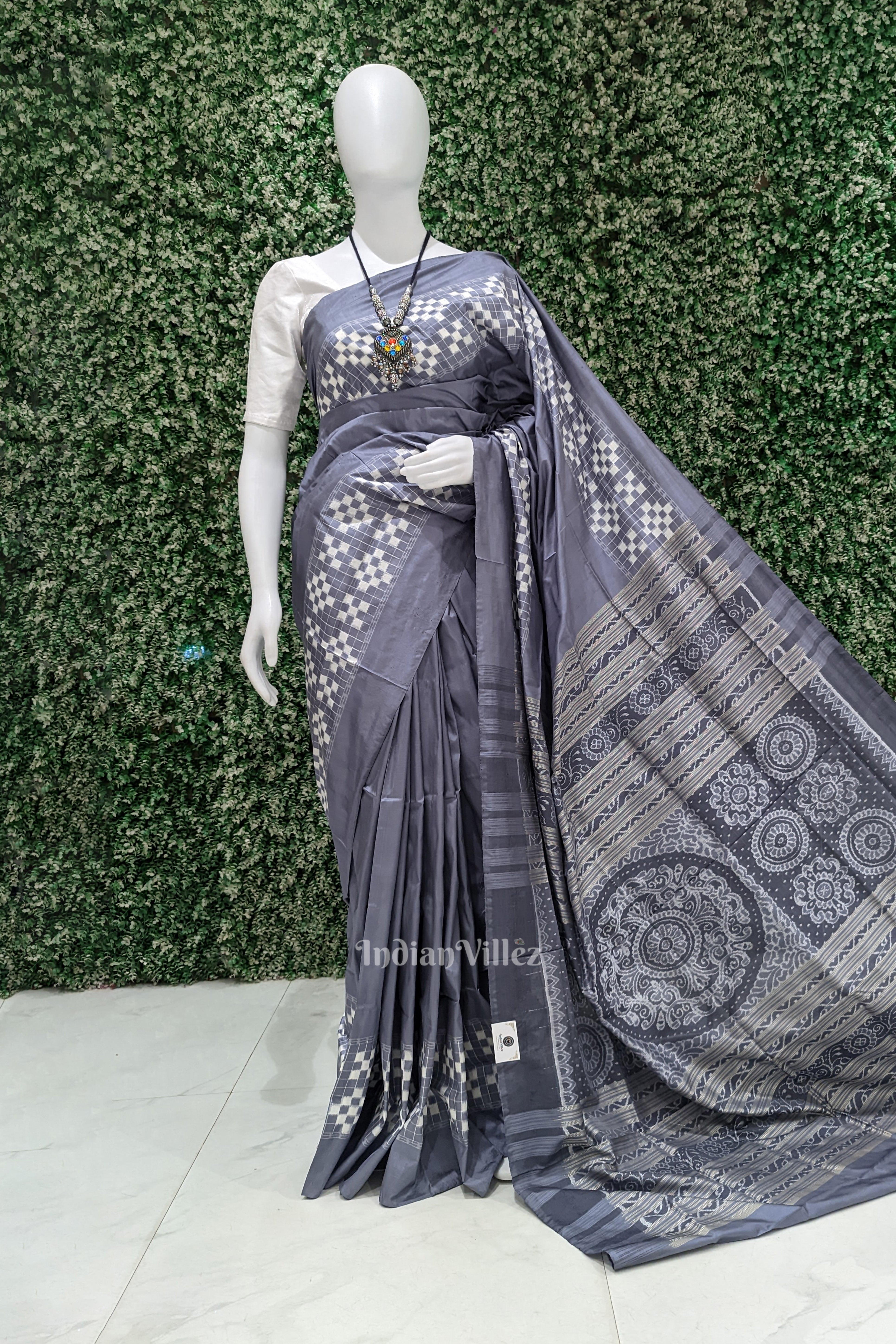 IndianVillèz Cement Gray Pasapali Contemporary Sambalpuri Ikat Silk Saree