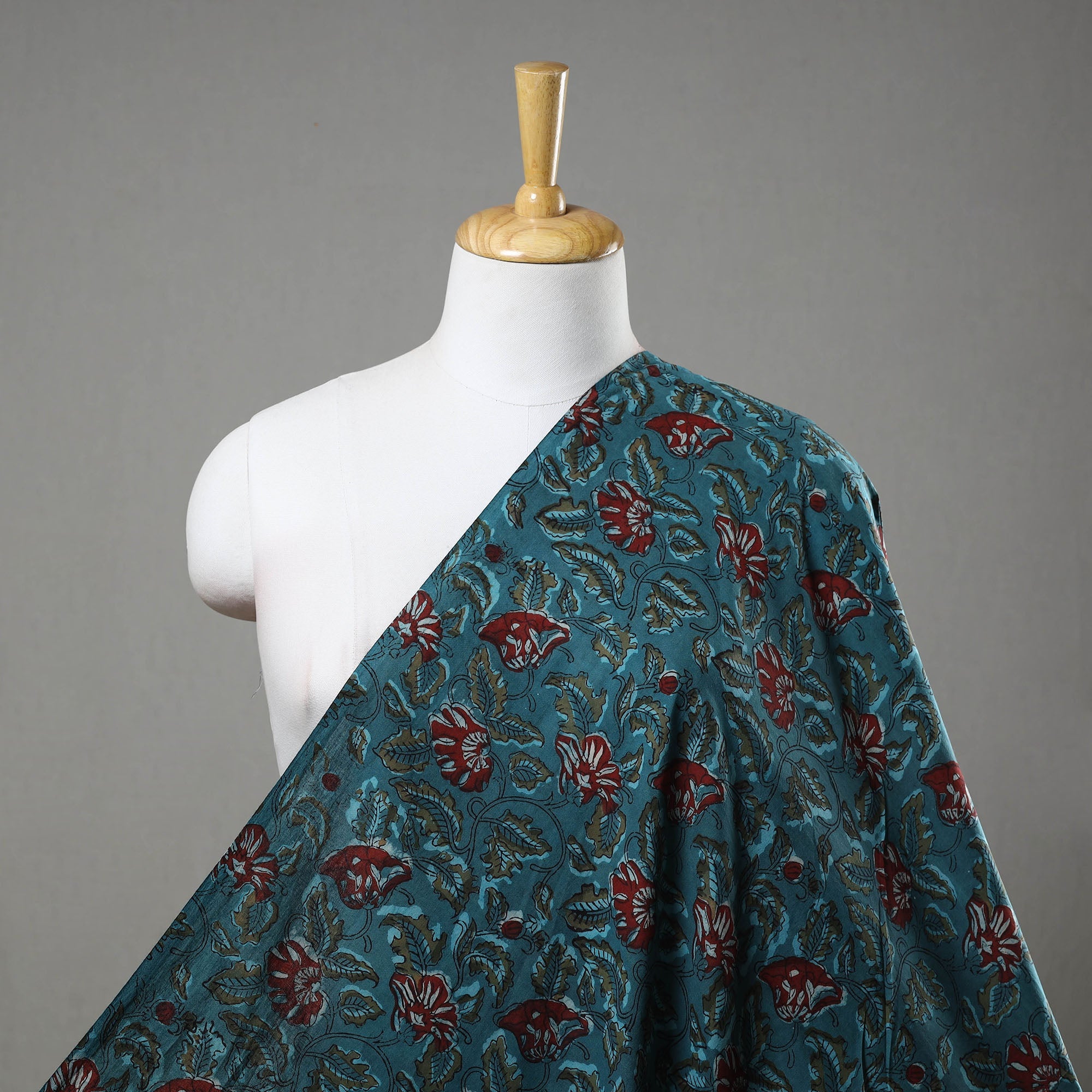 HAVELI CHRONICLES Block Printed Cotton Jahota Fabric 27