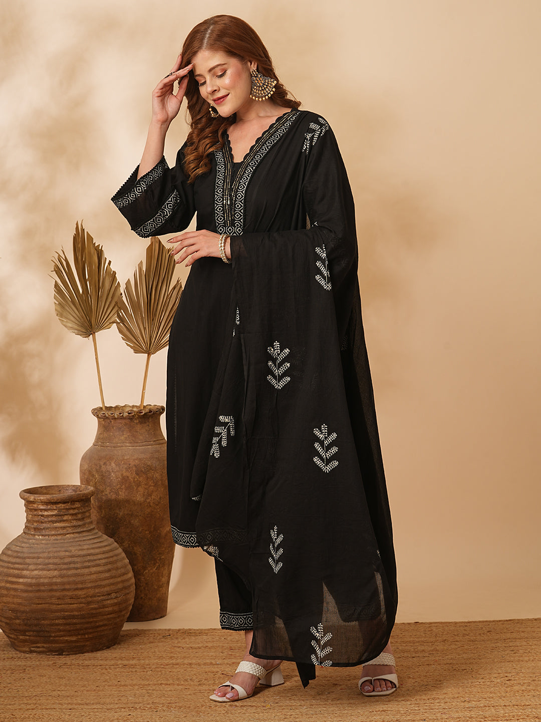 Fashor Solid Ethnic Printed & Embroidered Straight Kurta with Pant & Dupatta - Black