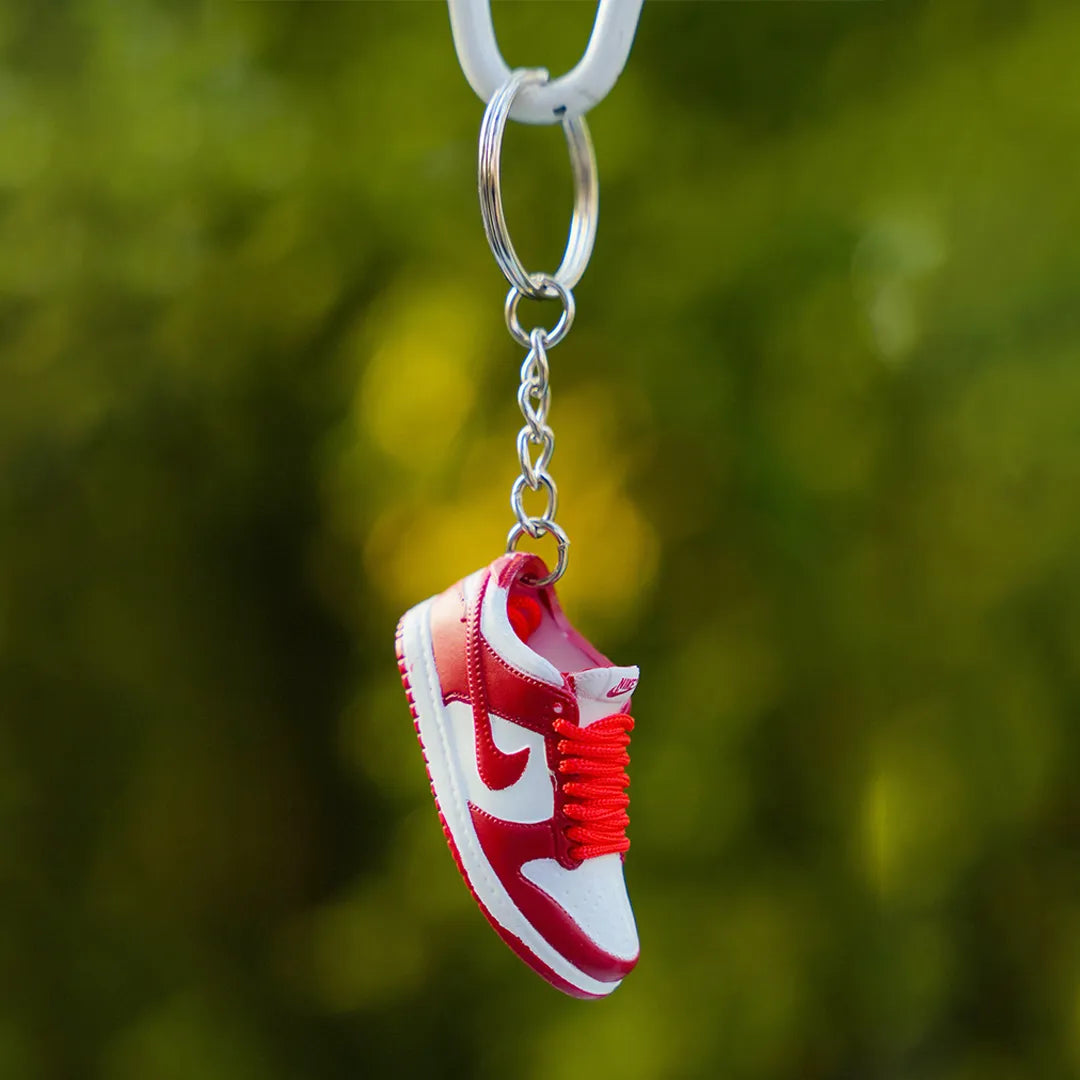 Kicks Machine 3D Sneaker keychain Dunk Low Red