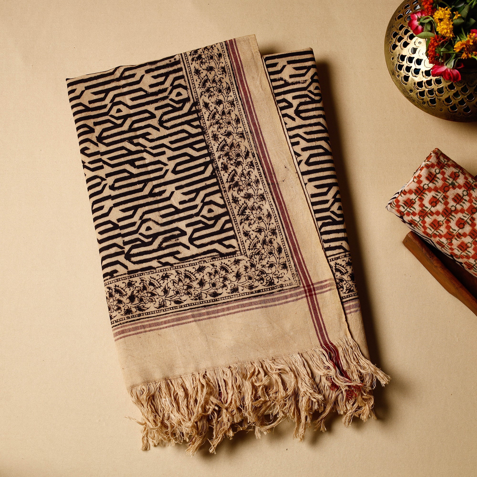 PITCHUKA SRINIVAS KALAMKARI PEDANA Black - Pedana Kalamkari Block Printed Handloom Cotton Towel
