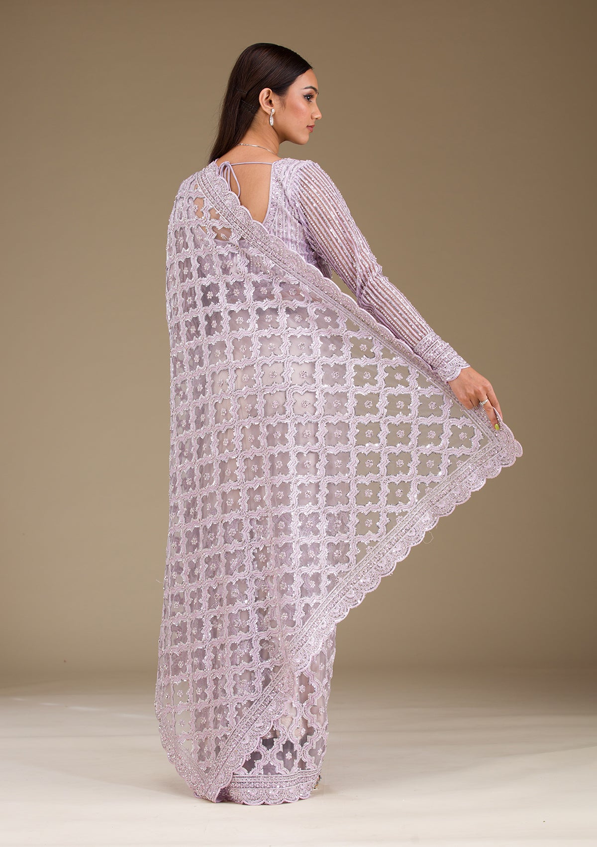 Koskii Lavender Threadwork Net Saree – Women's - view 2