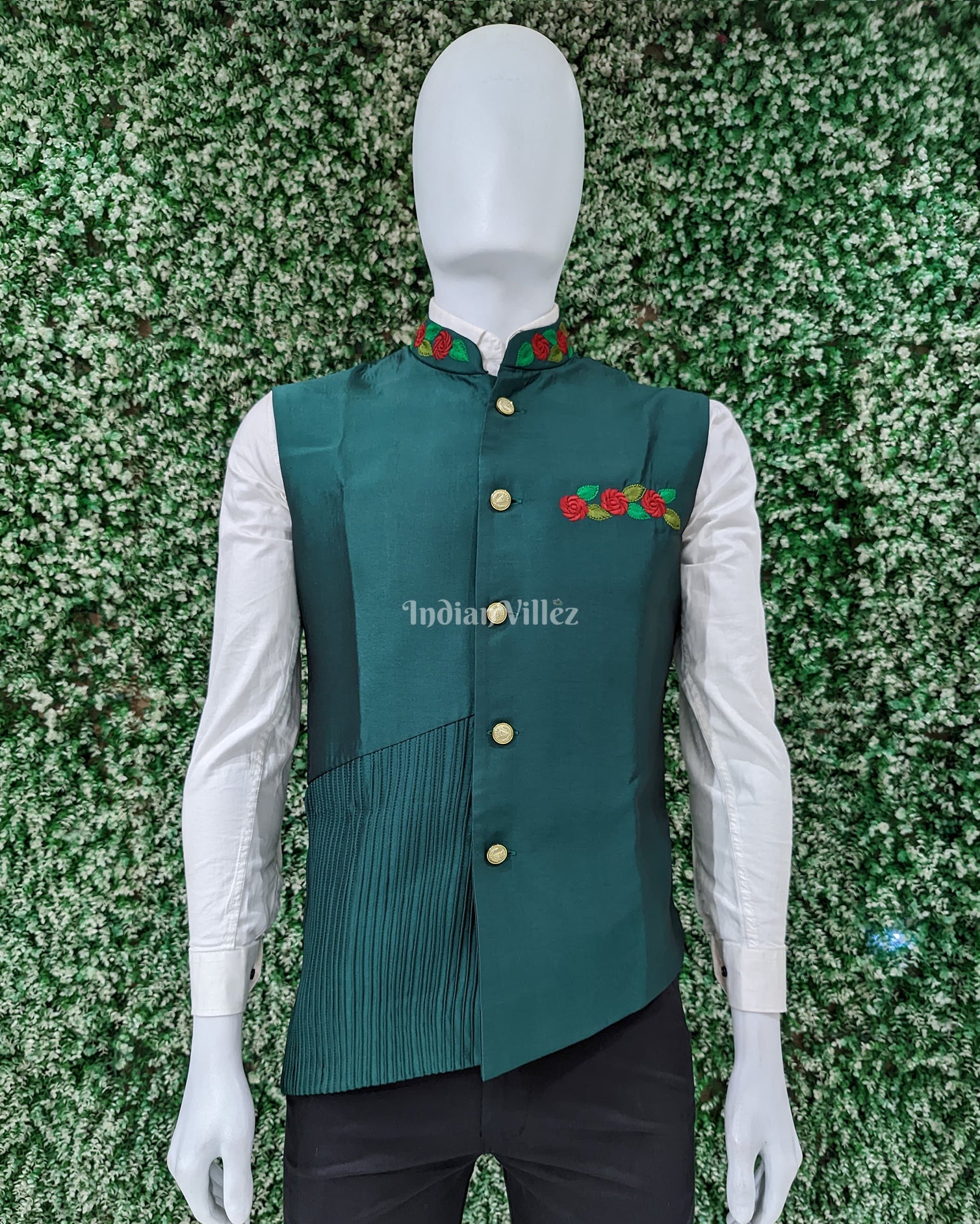 IndianVillèz Green Embroidery Design Silk Half Bandi Jacket for Men