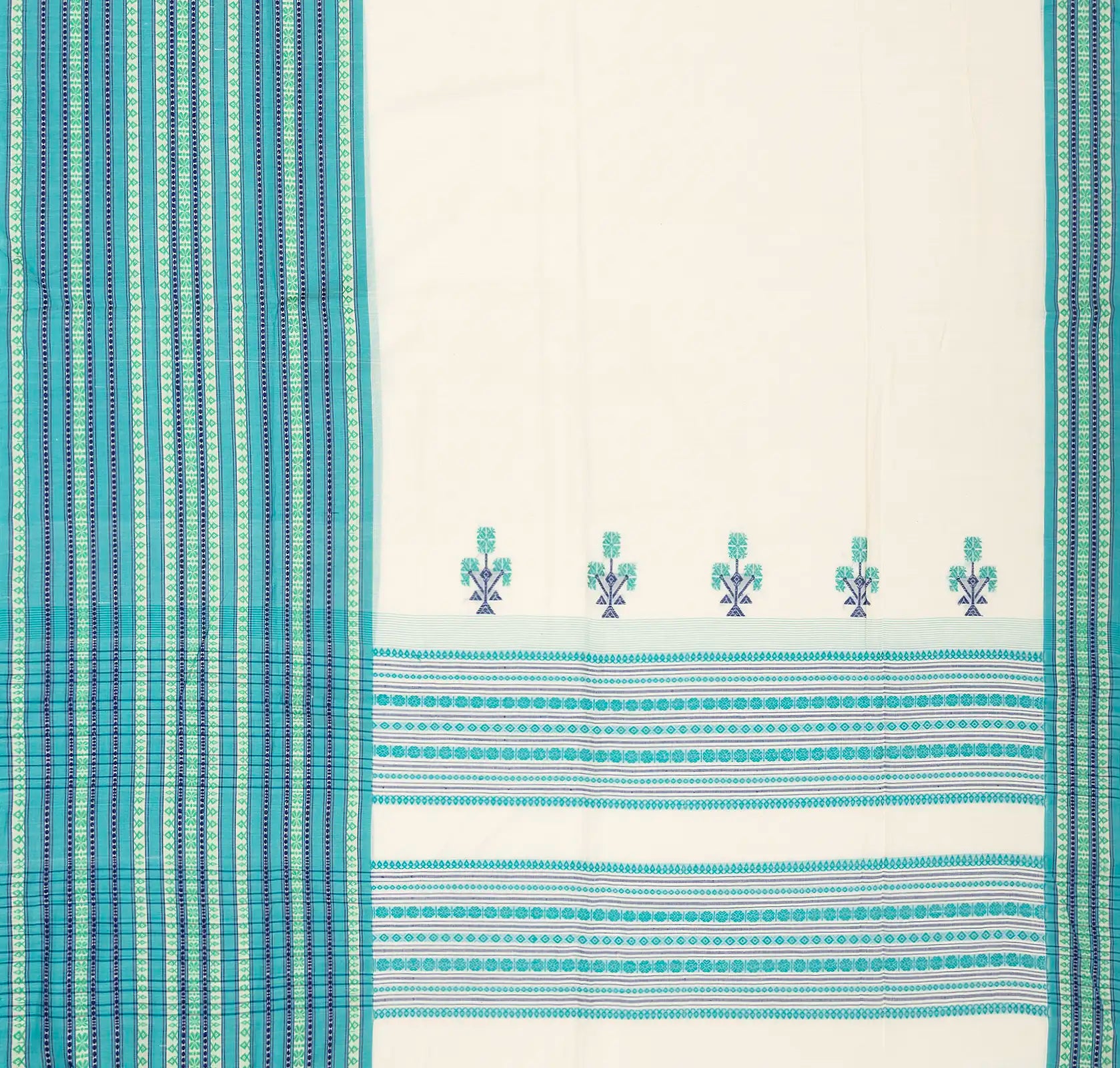 RmKV White Handloom Bengal Cotton Saree With Contrast Blue Border - view 2
