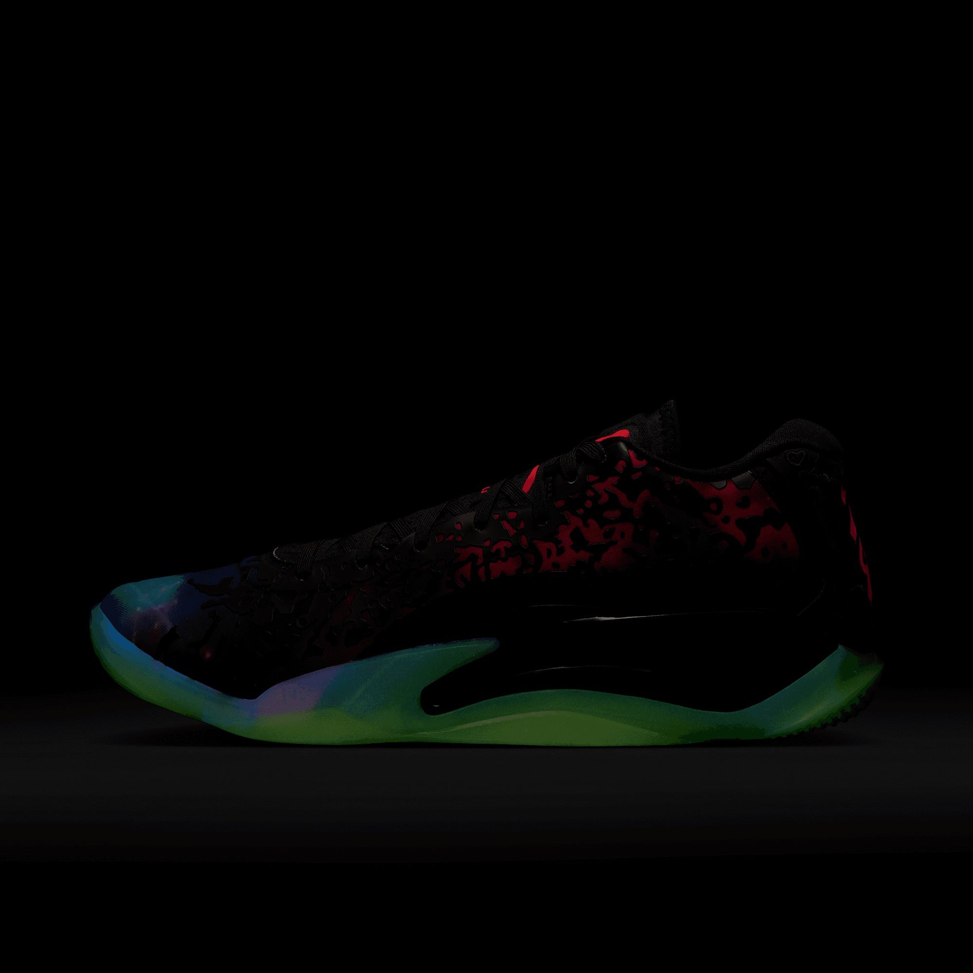 Jordan | Zion 3 Pf { Black/solar Red-vivid Purple-barely Volt - view 8