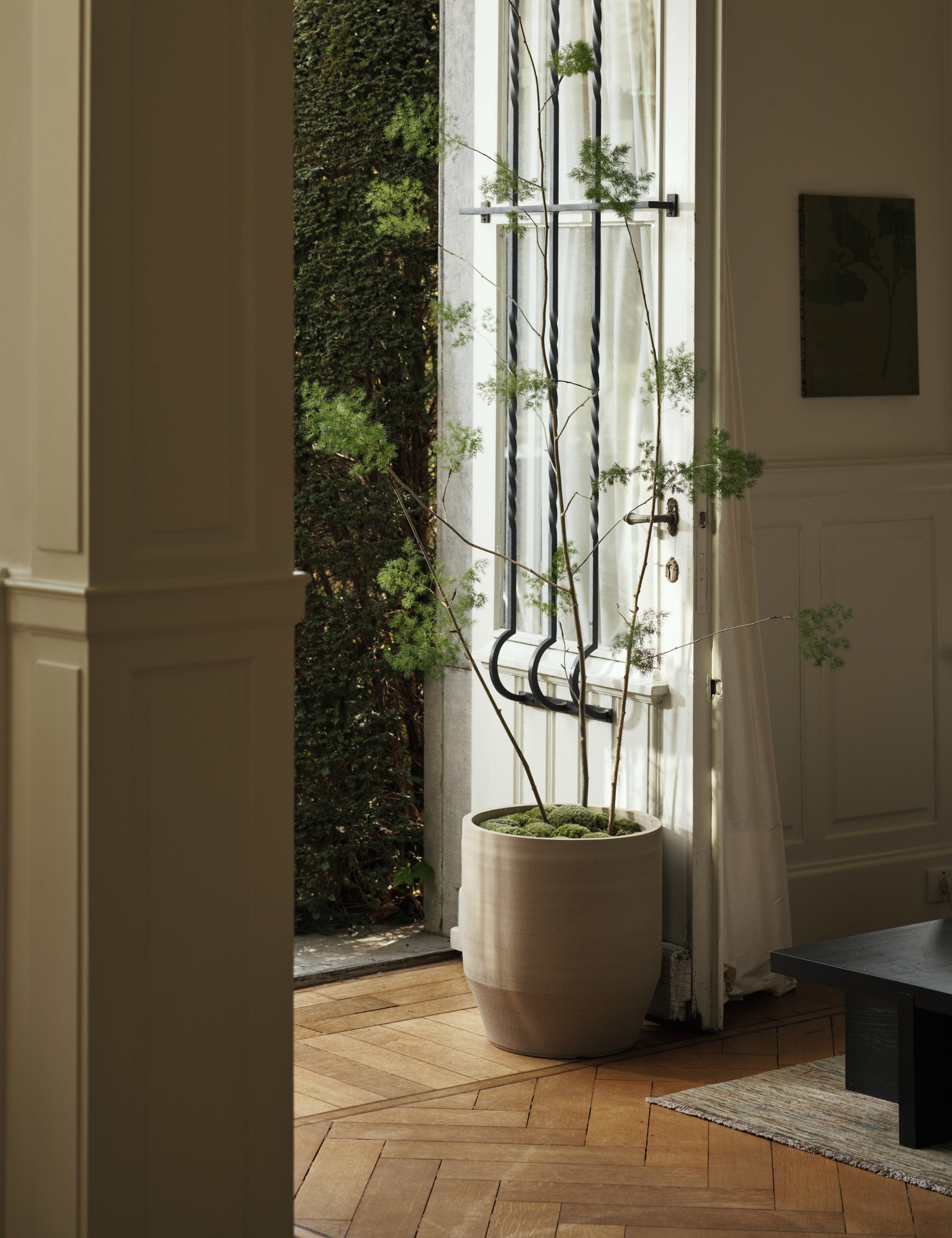 Lulu and Georgia Construct Drum Planter by Marie Michielssen x Serax - view 2