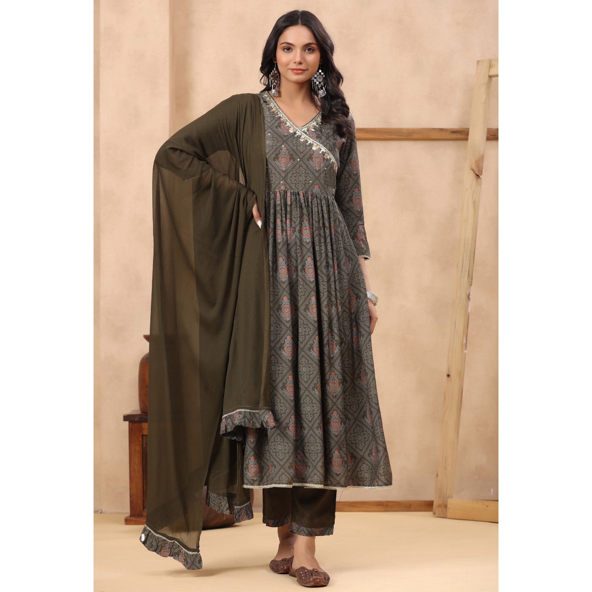 BlackTree grey-printed-with-sequins-work-muslin-anarkali-suit - view 5