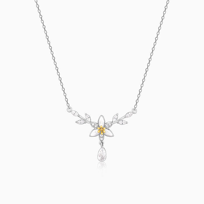 GIVA Jewellery Silver One in a Trillium Necklace