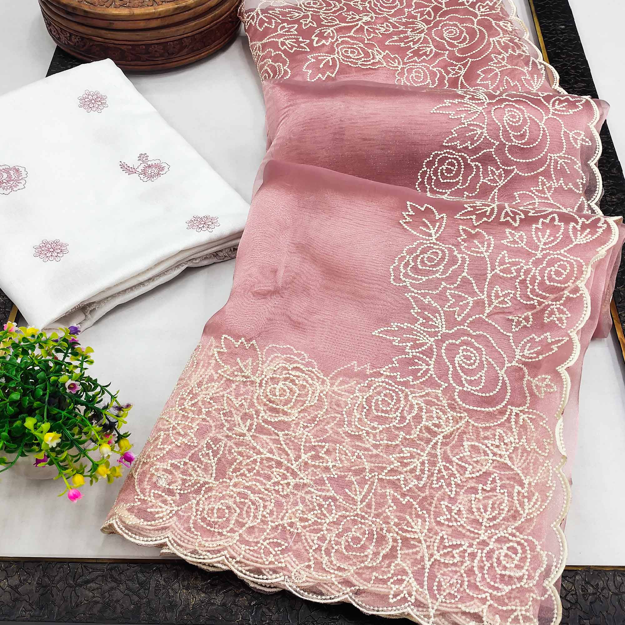 Peachmode Mauve Embroidered Organza Saree – Women's