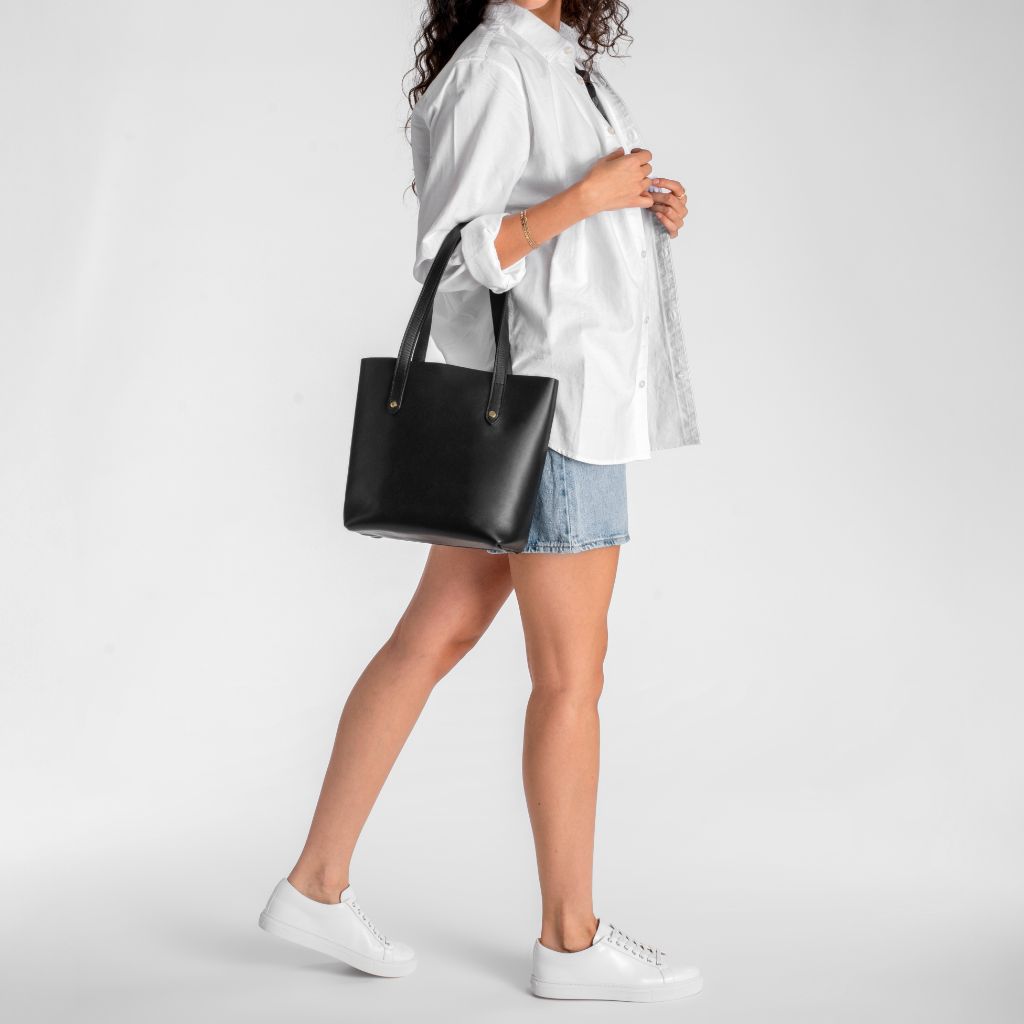 Thursday Boots - Women's Bags Everyday Tote | Black (S) (Gold) - view 8