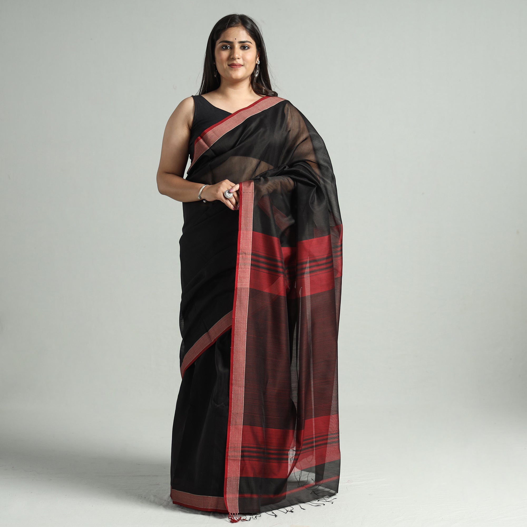 ITOKRI CRAFTS INITIATIVE Black - Traditional Handloom Maheshwari Silk Cotton Saree 59