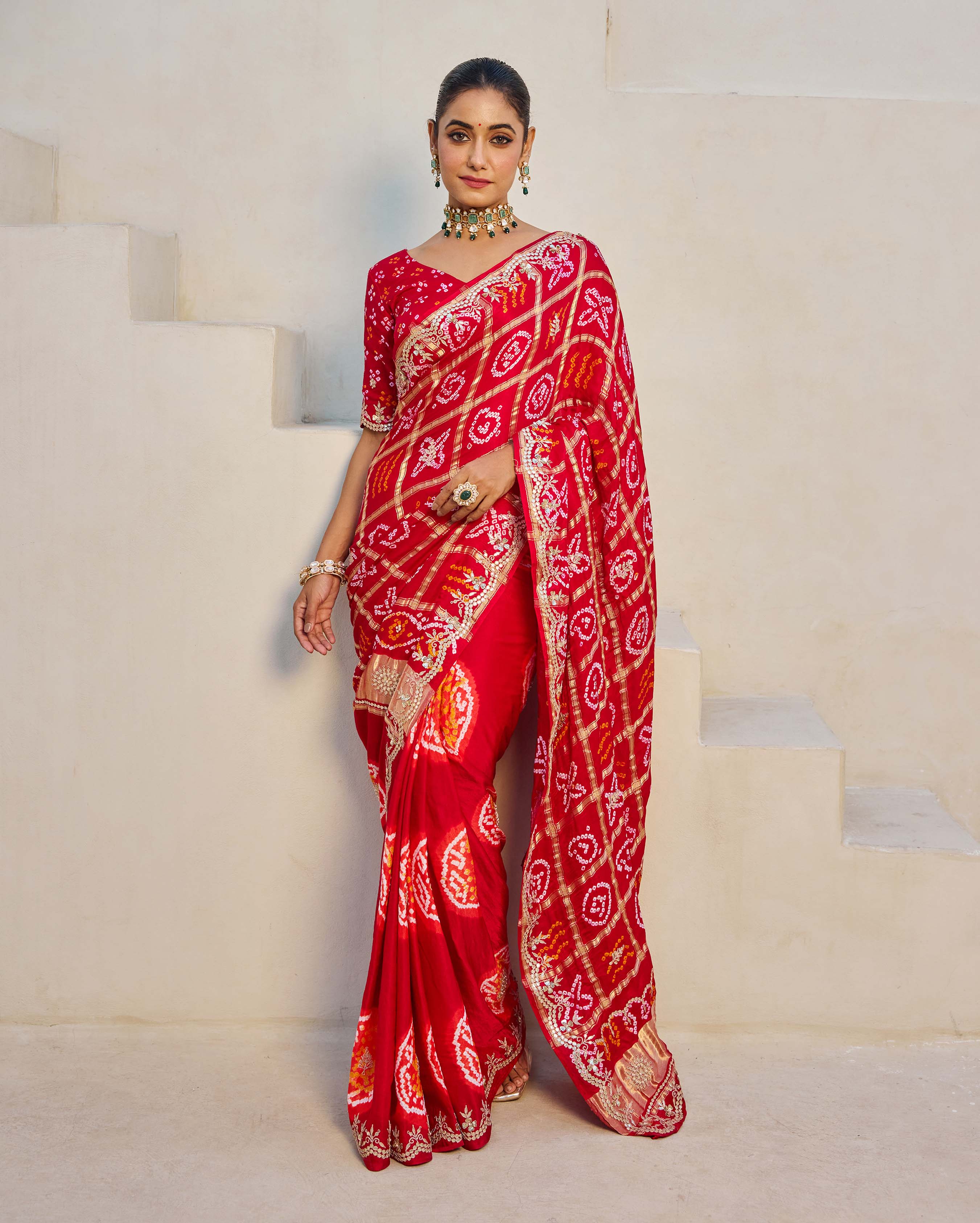 Aachho Dazzling Red Silk Bandhani Saree – Women's