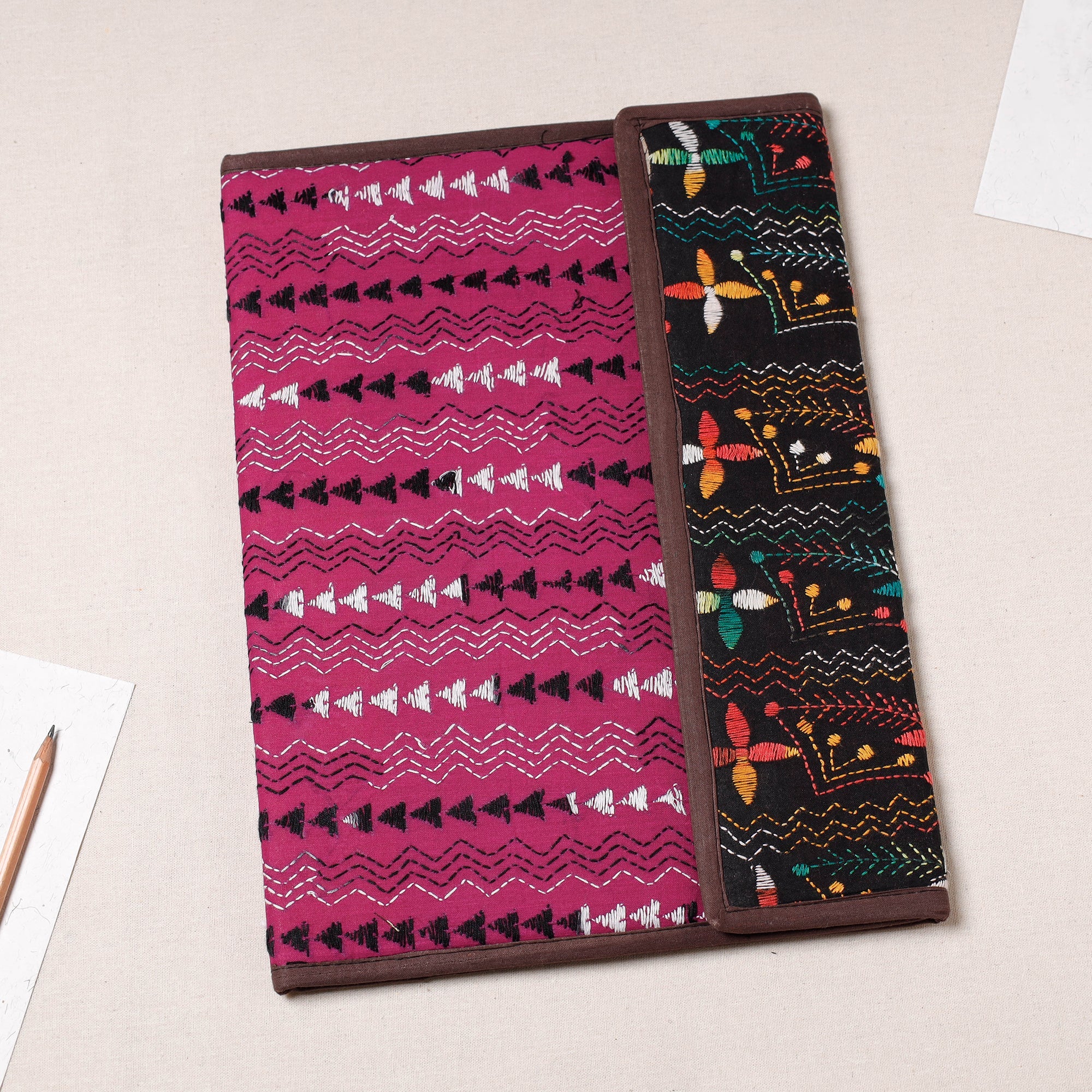 ASALKAAR Bengal Kantha Work Handcrafted File Folder
