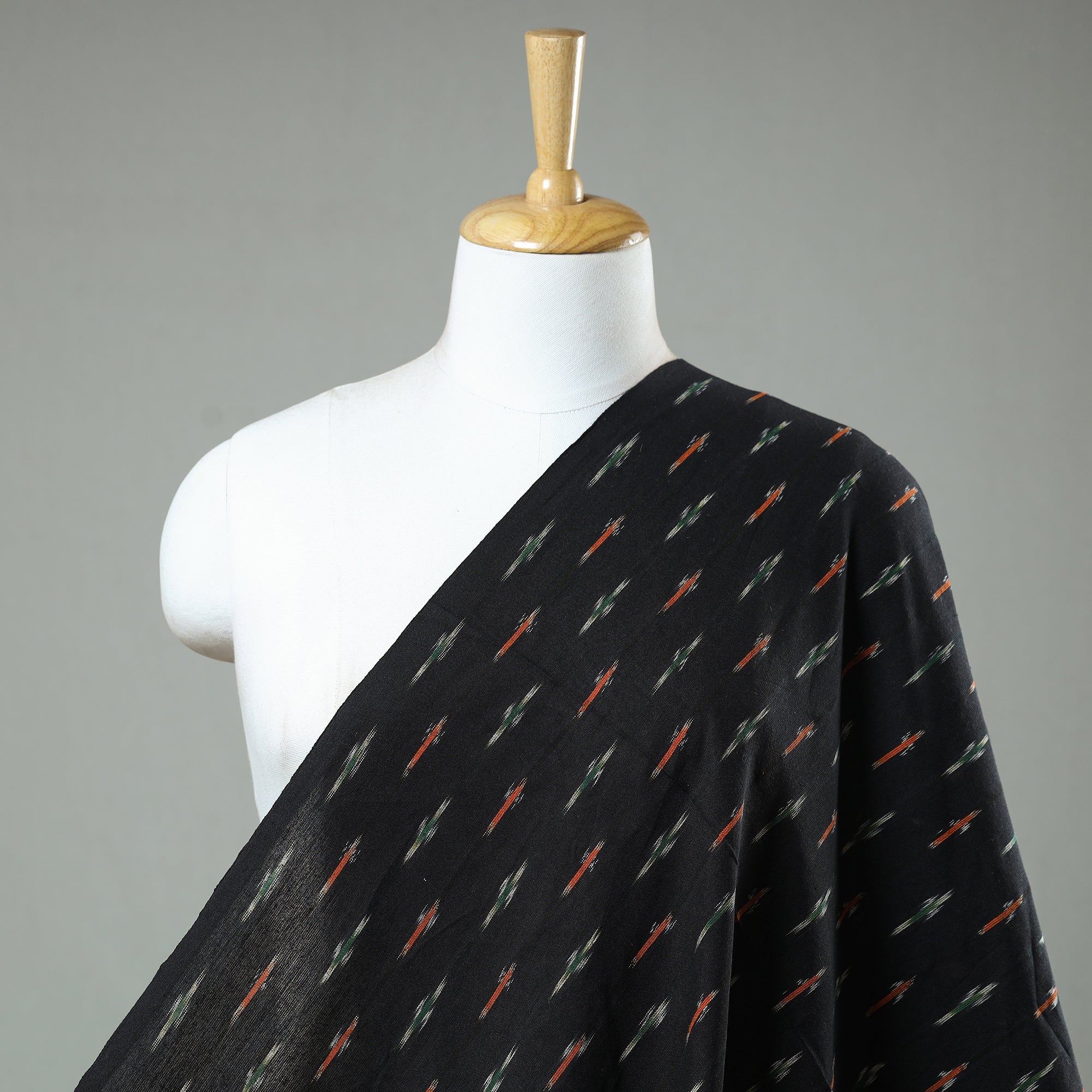 SOUTH KARGHA Black - Pochampally Ikat Weave Cotton Fabric 33