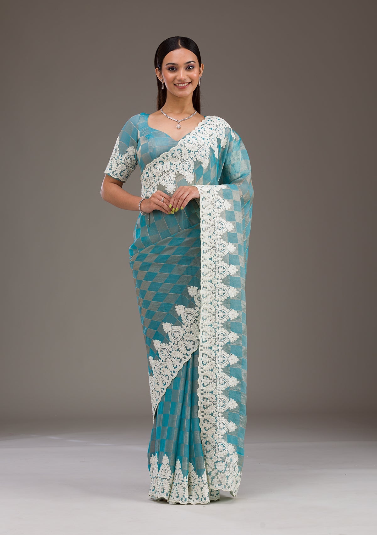 Koskii Turquoise Blue Pearlwork Tissue Saree – Women's