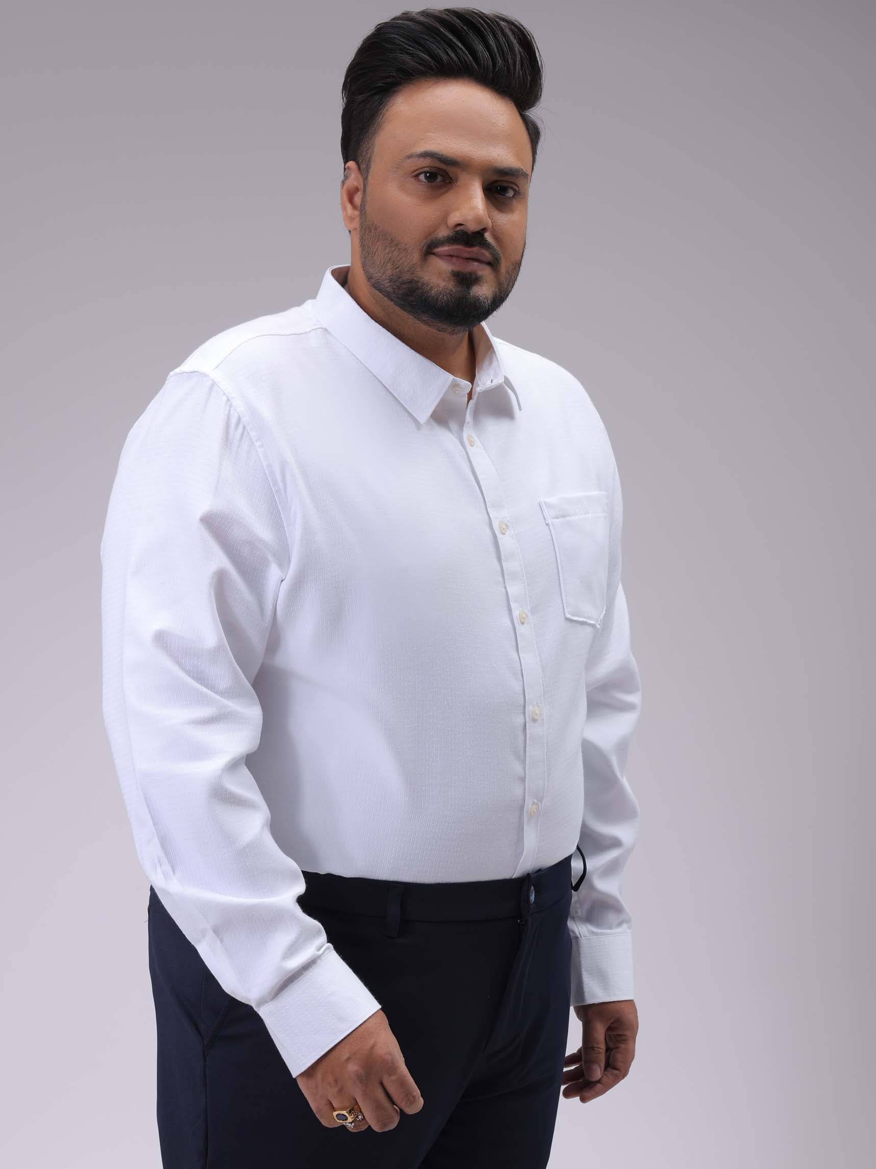 HARDSODA Men's Plus Size White Regular Fit Solid Formal Shirt - view 3