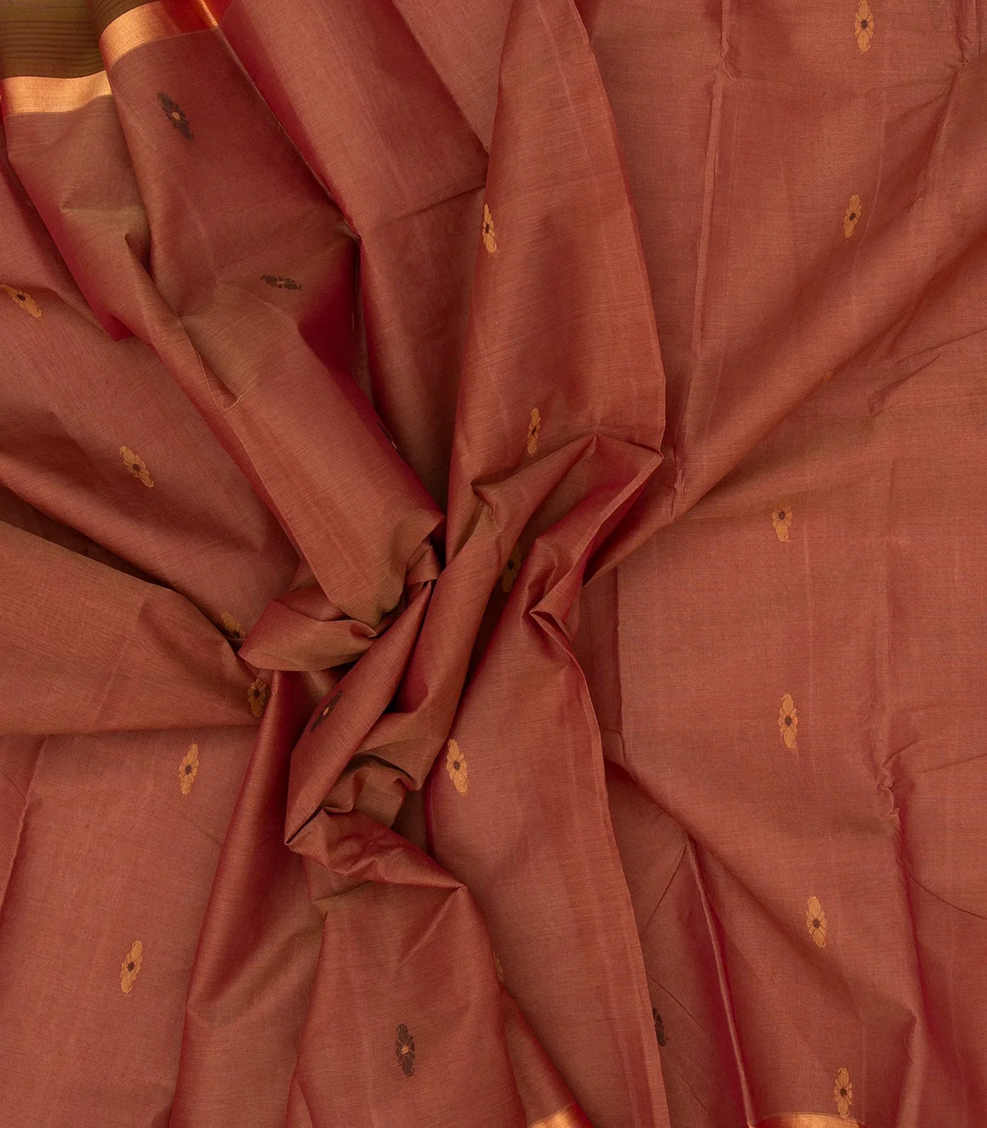 RmKV Chestnut Pink Handloom Village Cotton Saree With Floral Buttas. - view 3