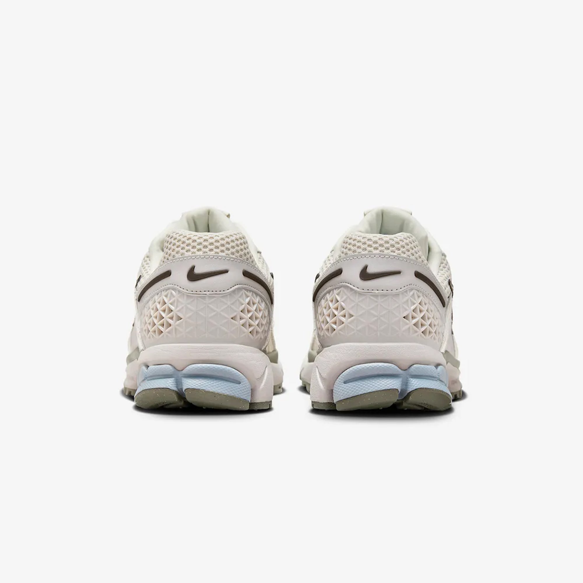 Nike | ZOOM VOMERO 5 SE { LT OREWOOD BRN/LT OREWOOD BRN - view 2