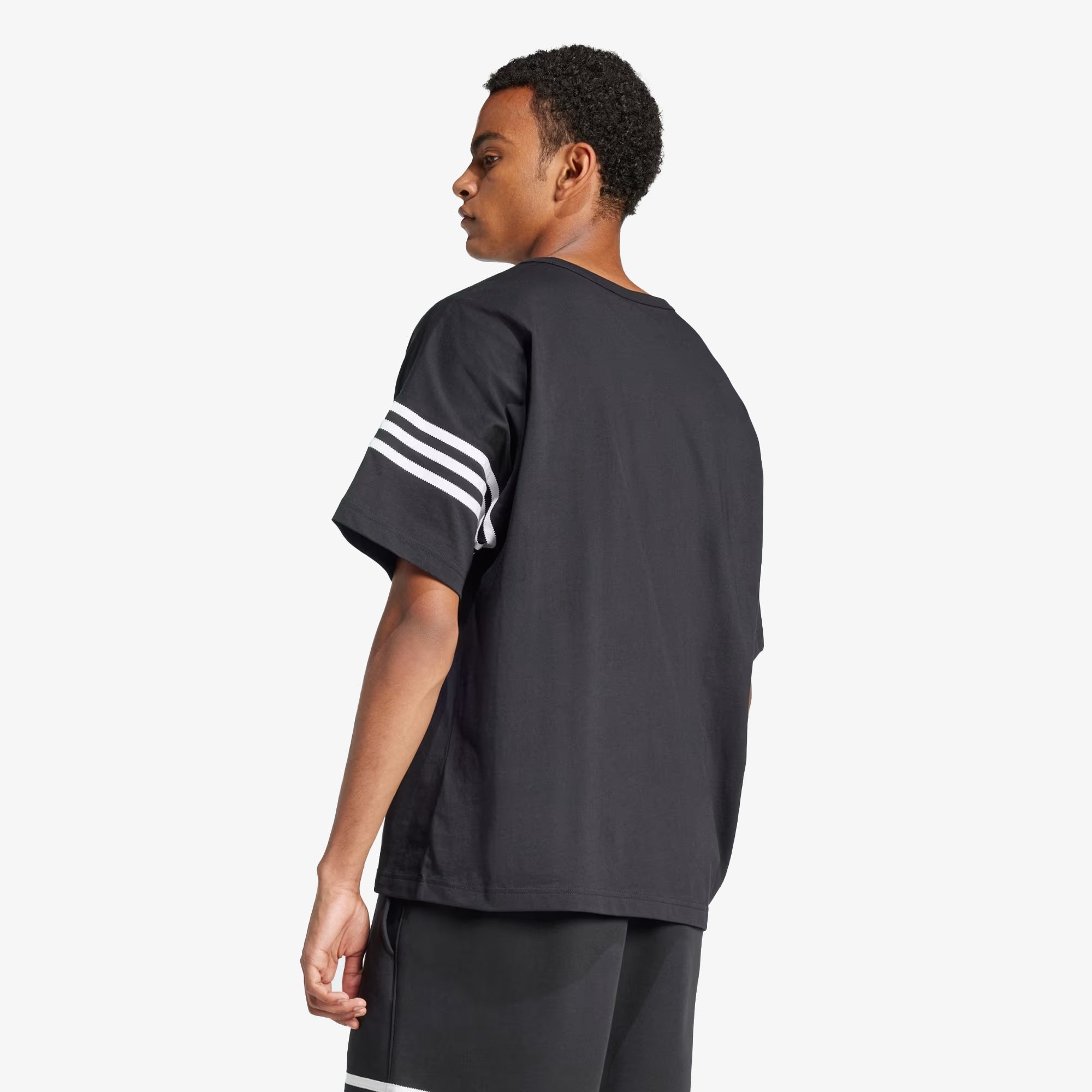 Adidas Originals | NEUCLASSICS TEE { BLACK - view 2