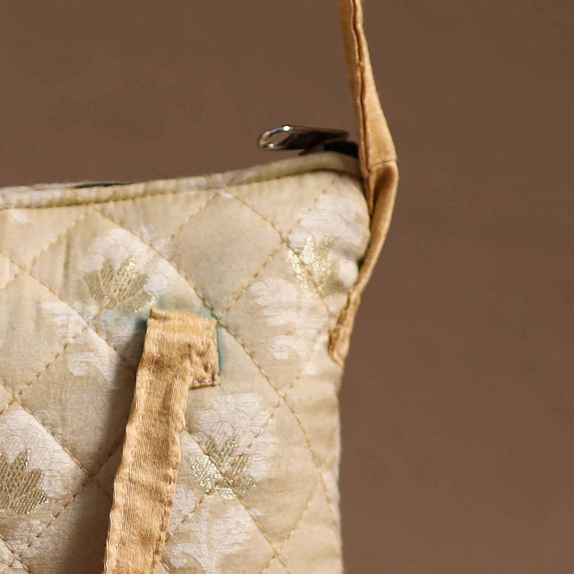 NOORI BAZAR Beige - Handcrafted Quilted Silk Sling Bag 30 - view 3