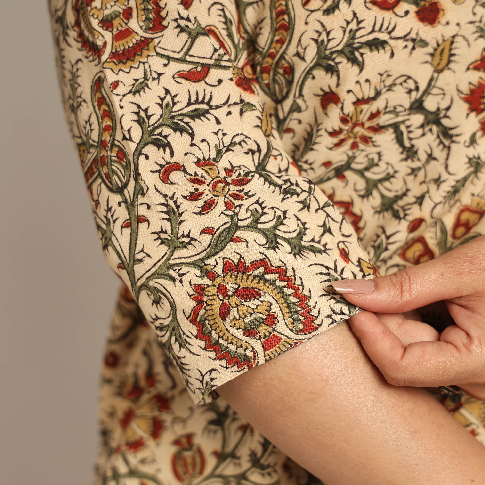 ITOKRI CASUALS Beige - Pedana Kalamkari Block Printed Cotton Kurta with Palazzo Set - view 5
