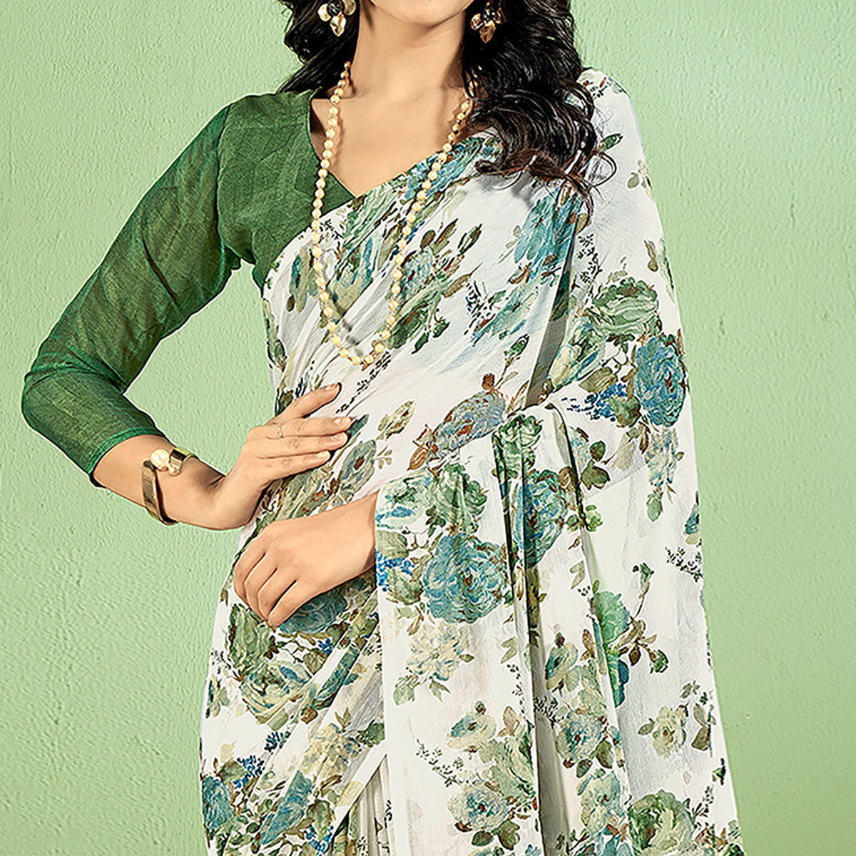 BlackTree green-floral-printed-chiffon-saree-7 - view 2