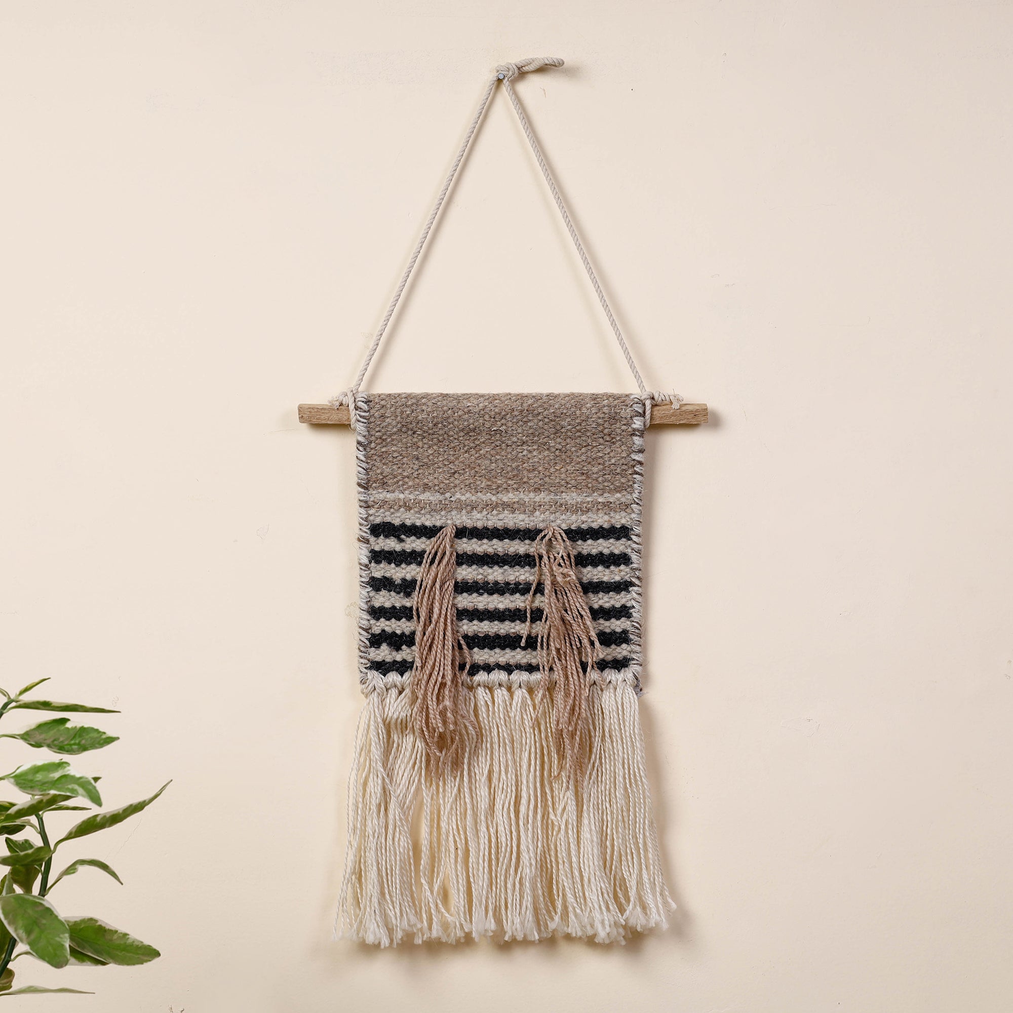 ITOKRI CRAFTS INITIATIVE Bhadohi Handwoven Wool Geometric Fringed Wall Hanging