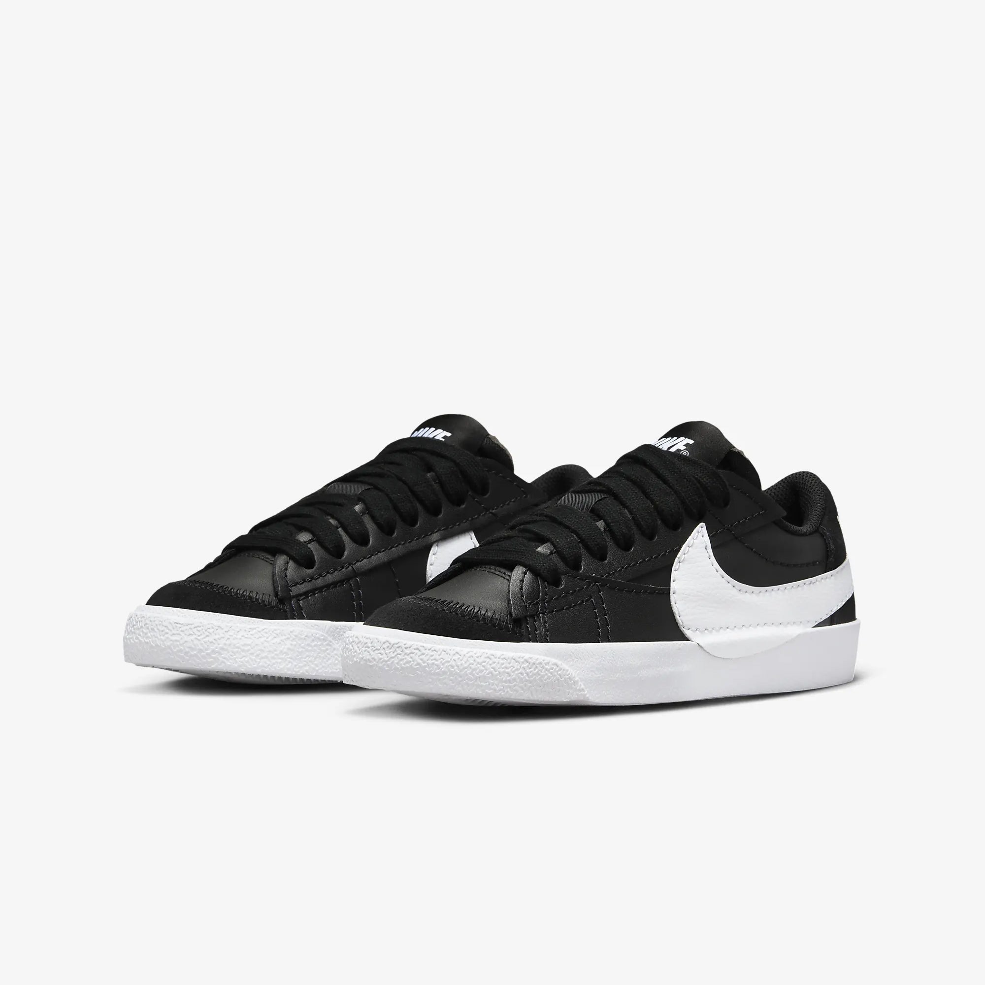 Jumbo black white-black-team – Nike | BLAZER LOW '77 JUMBO { BLACK/WHITE-BLACK-TEAM ORANGE
