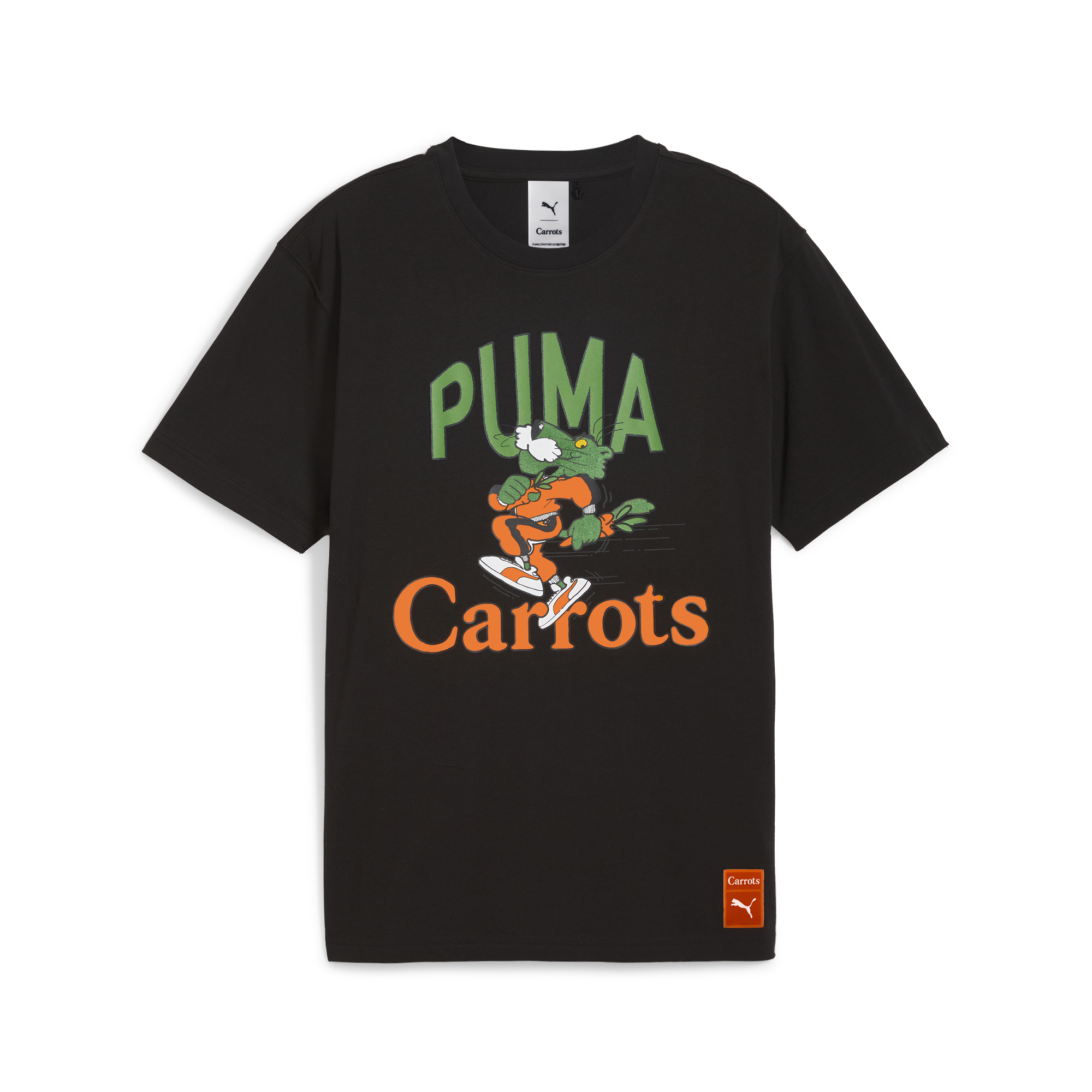 PUMA | x CARROTS RELAXED FIT GRAPHIC TEE { BLACK