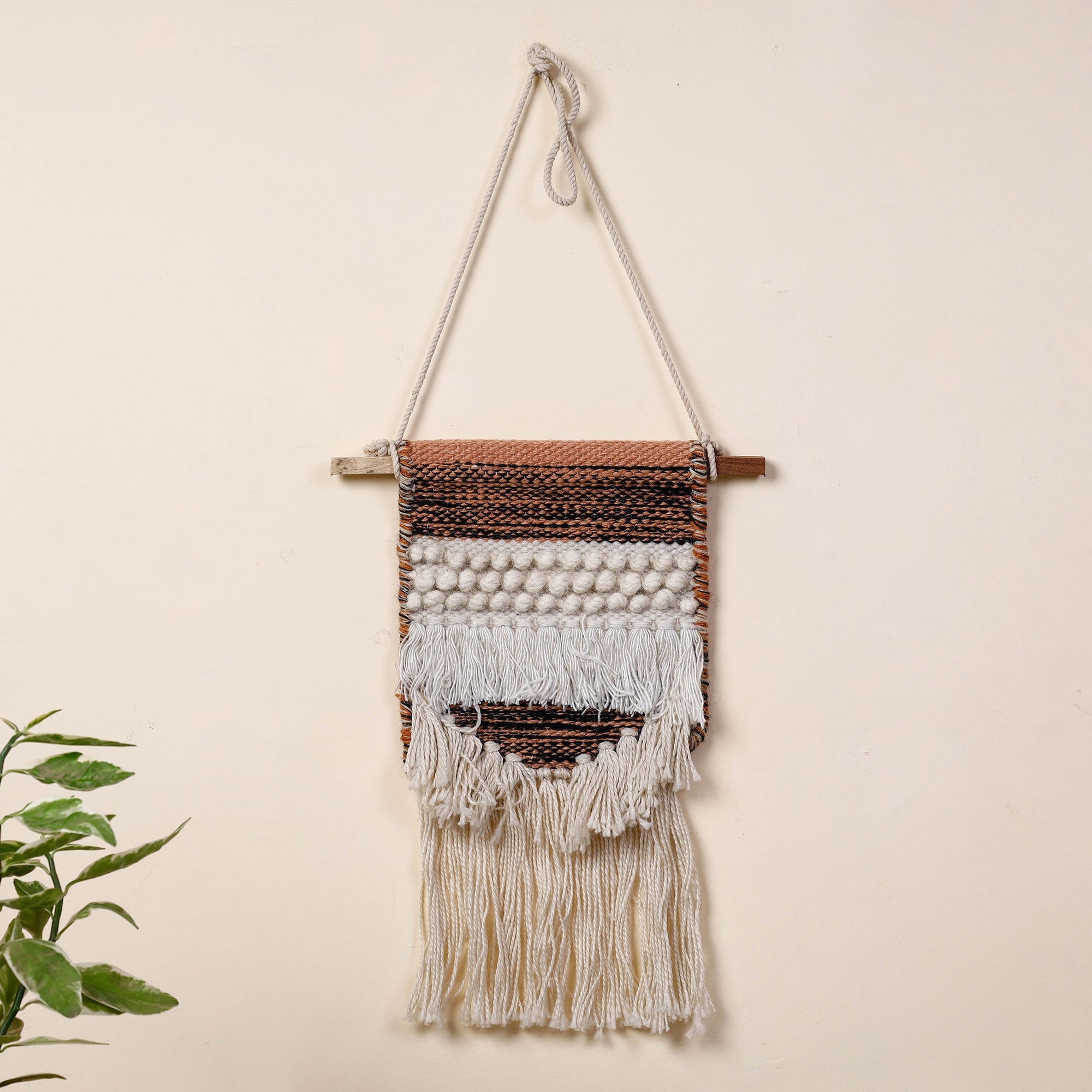 ITOKRI CRAFTS INITIATIVE Bhadohi Handwoven Wool Geometric Fringed Wall Hanging