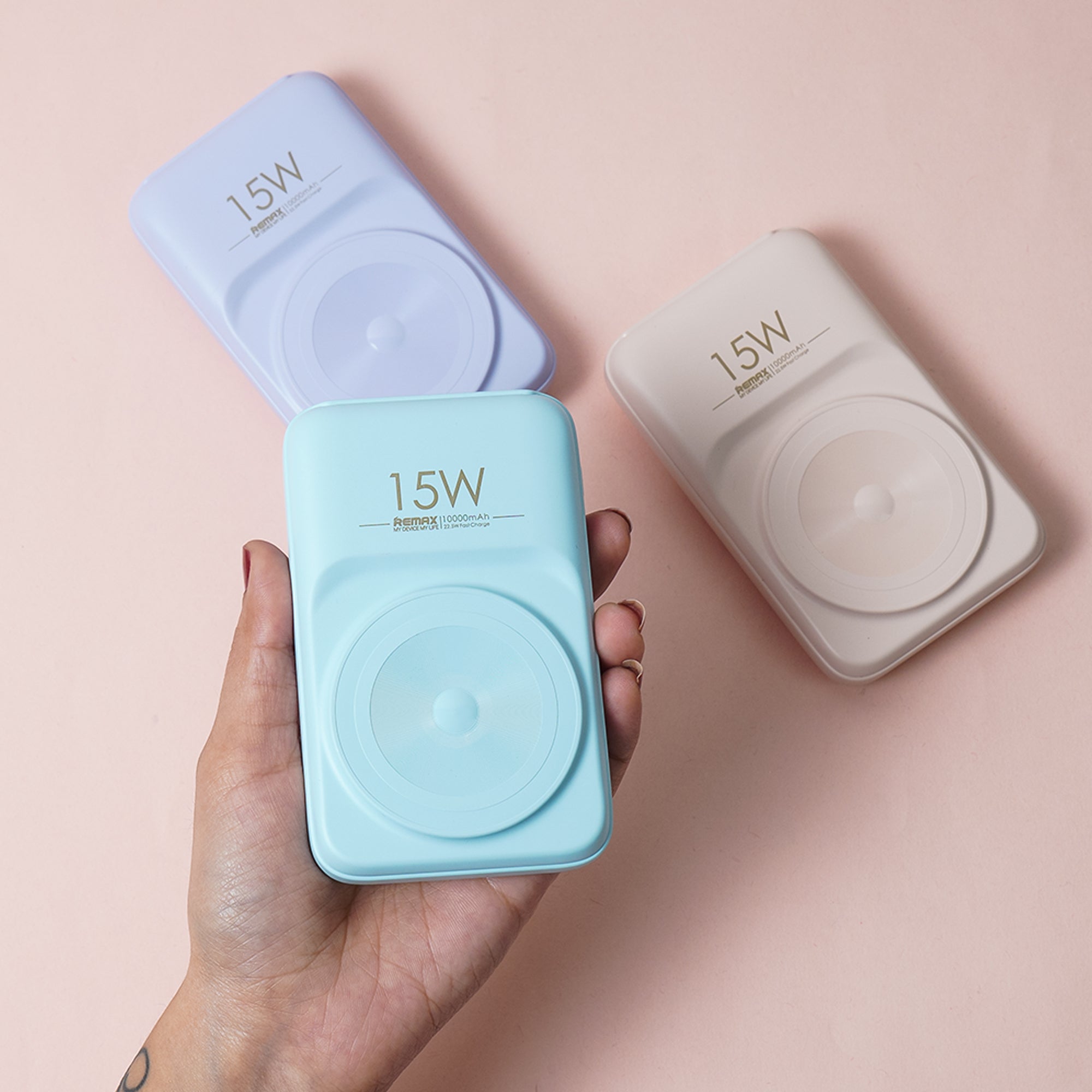 Million Cases PowerBoost™ Magnetic Wireless Turbo Charging Power Bank - view 2