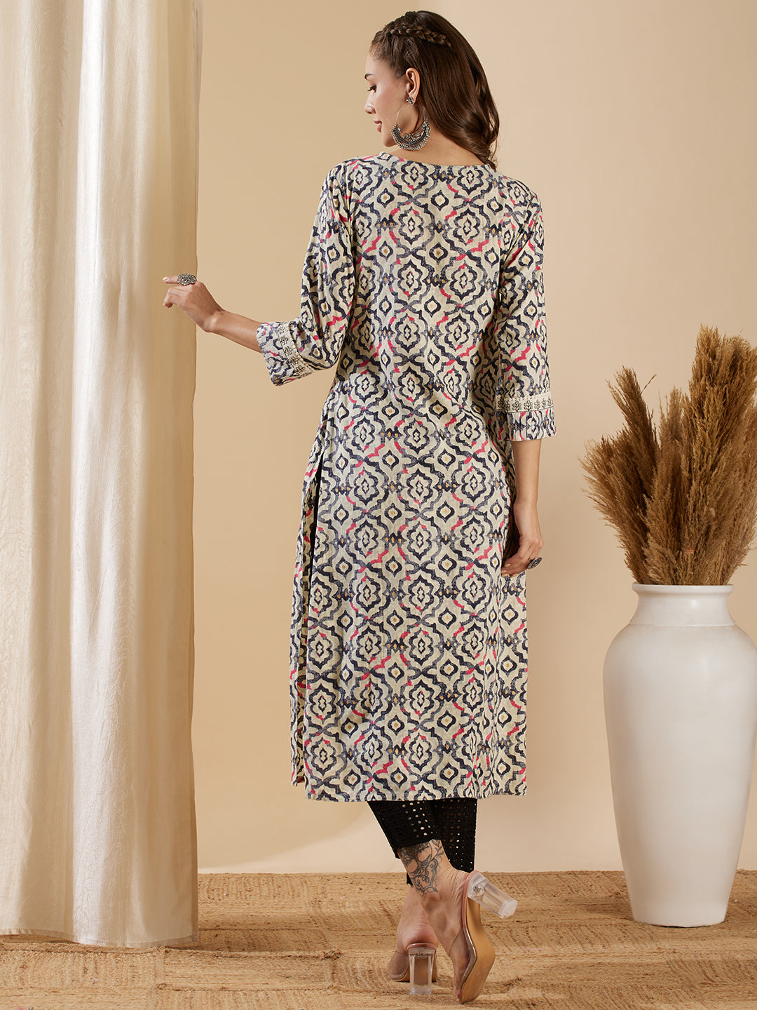 Fashor Ethnic Geometric Printed & Embroidered Straight Fit Kurta - Off White - view 6