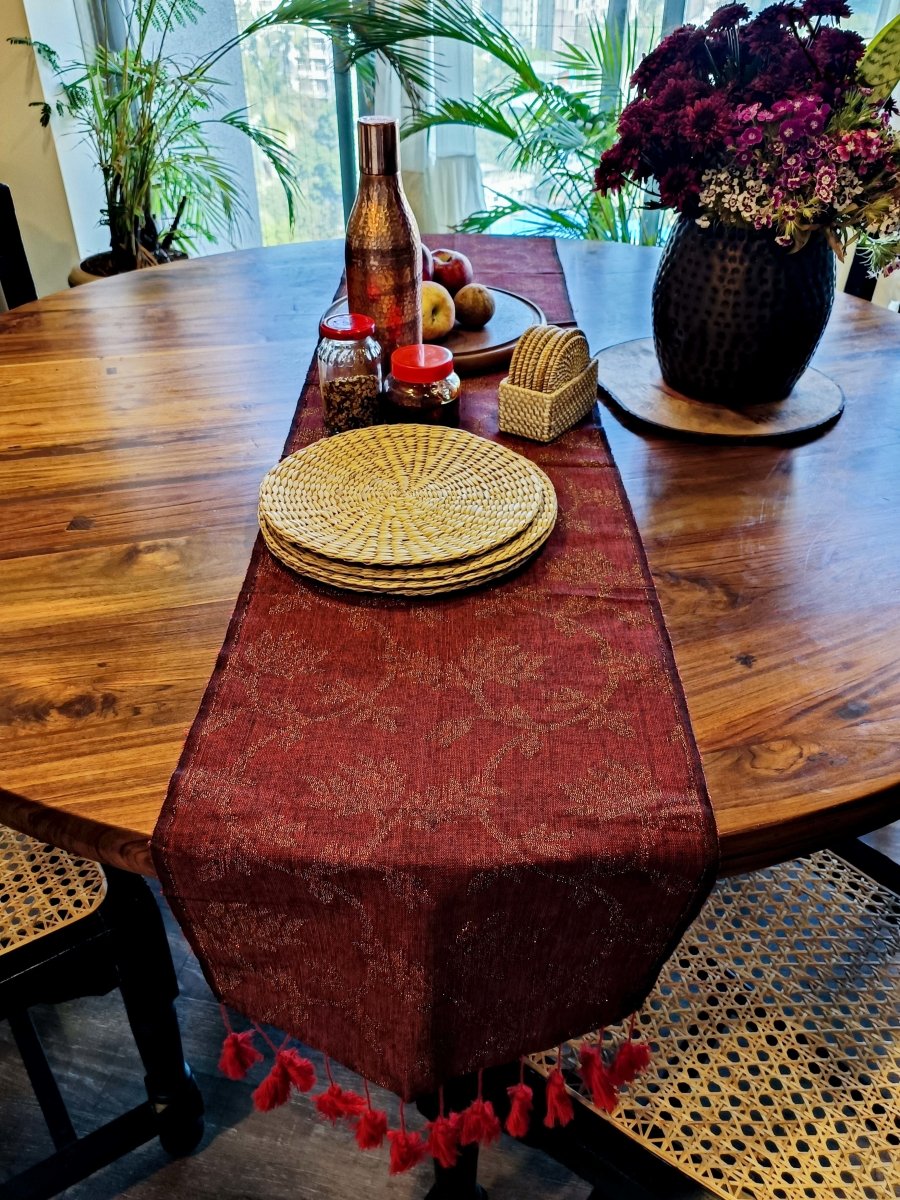 suta.in Beet Nut Butter Cup (Table Runner)